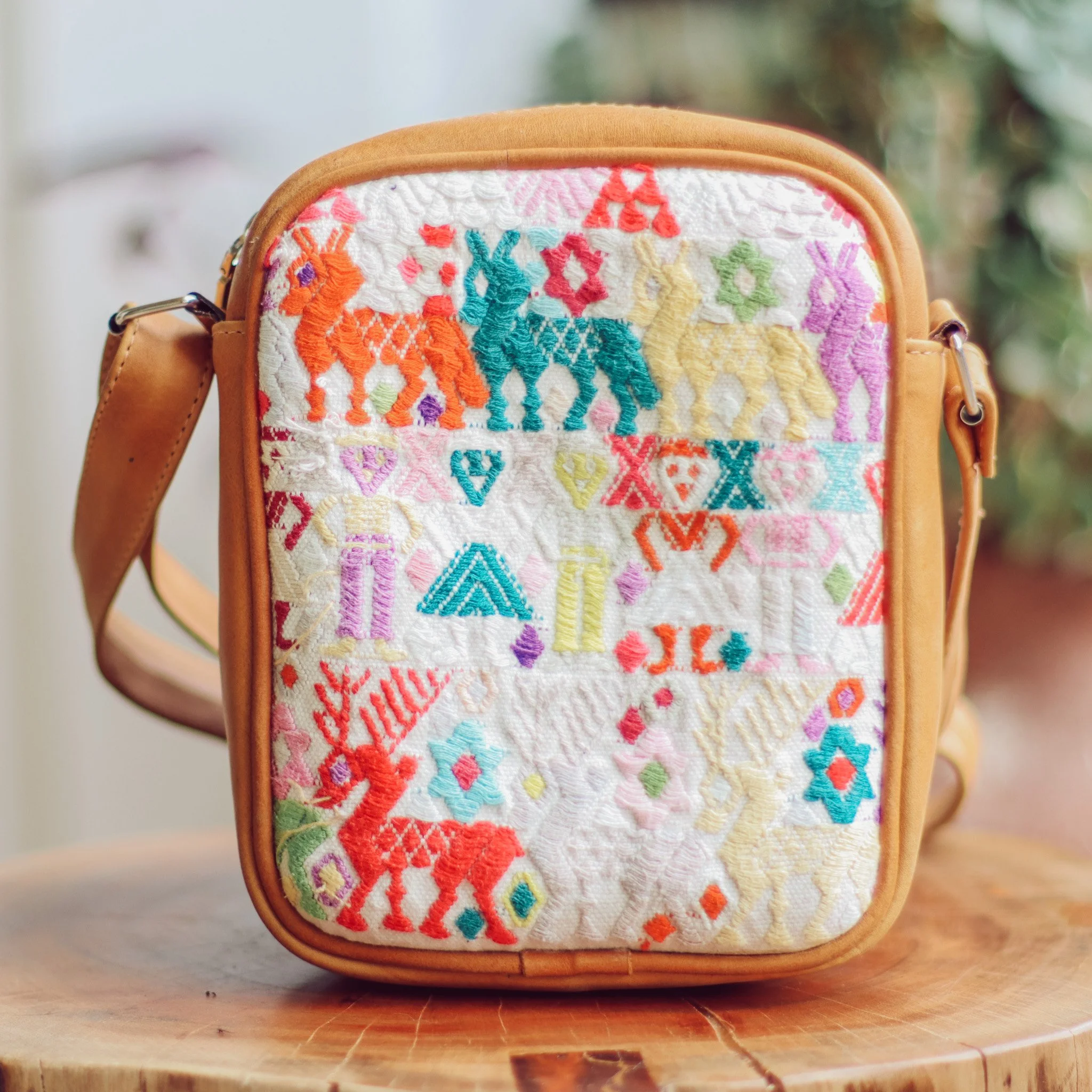 Colel Crossbody - No. 107