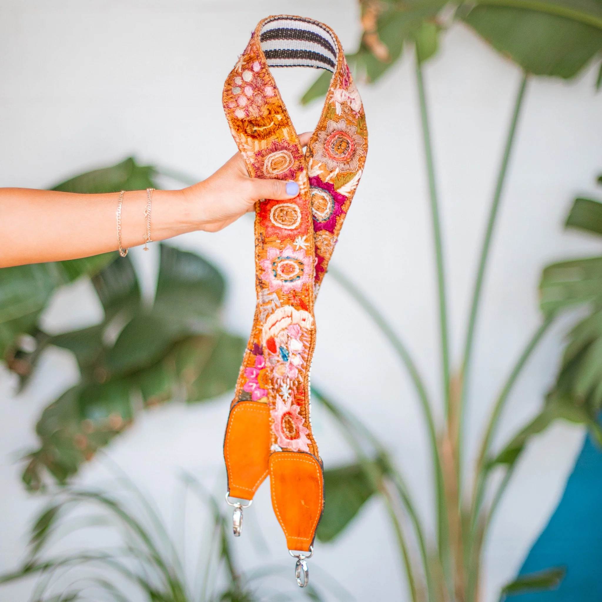 Vintage Strap - No. 1901