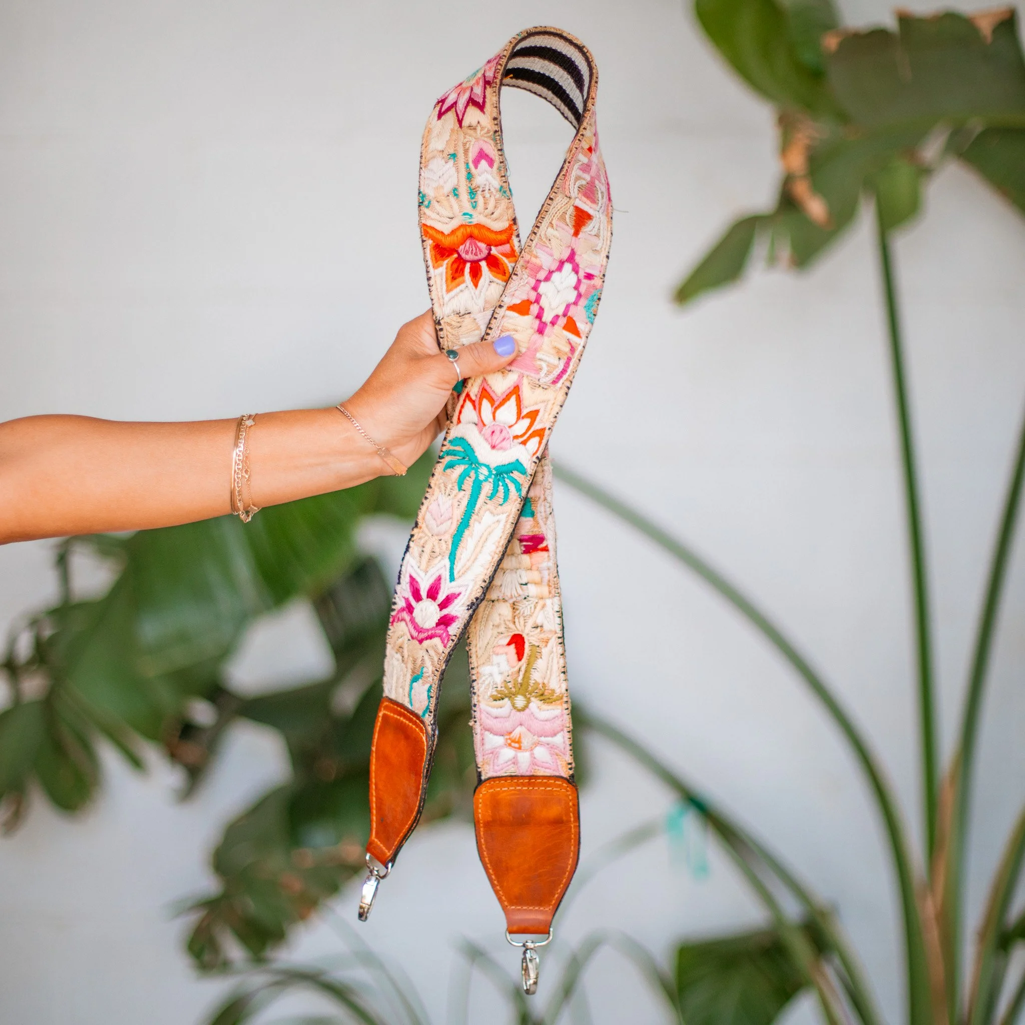 Vintage Strap - No. 1904