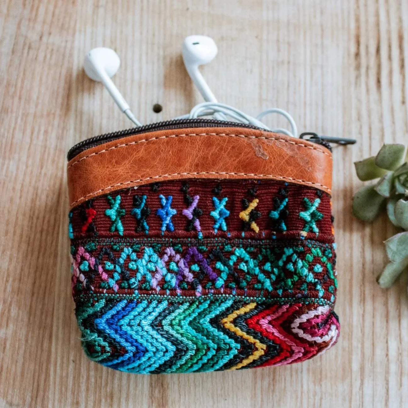 Guatemalan Huipil Card Pouch - No. 206