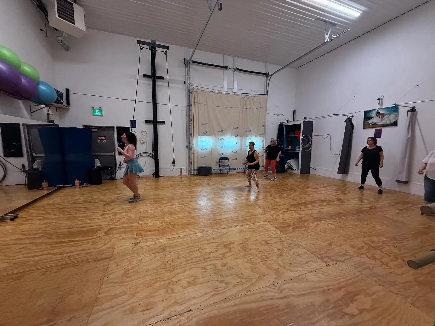Such a fun day at the IMDA open house! THANK YOU SO MUCH! Thank you to all the participants and teachers!!

Online Registration: https://dancestudio-pro.com/online/illustratedmovement
Email: Illustratedmovement@gmail.com
Phone: 519-417-IMDA (4632)
Te