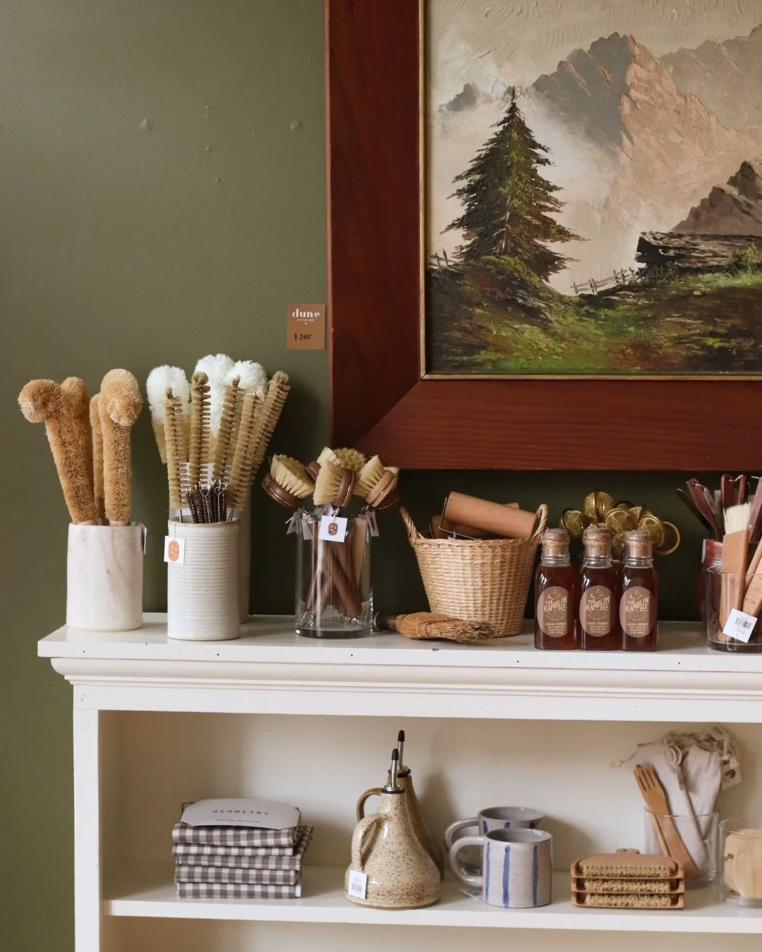 As have been splashing some paint around in here! We have some big ideas for the space this year! Hope you are as excited as we are for a new Dune experience. 😎

 #dunegiftandhome #duneinterior #momandpopshop #midwestboutique #homedecorideas #hometr