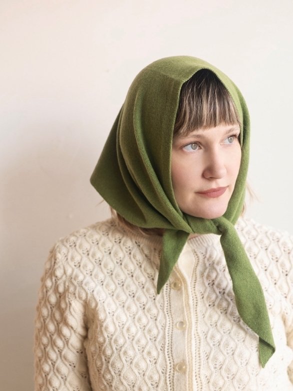 It might is 55 degrees today, but it&rsquo;s supposed to snow tomorrow- Thanks Wisconsin for always keeping us guessing.. 🤦🏻&zwj;♀️
Colorful wool triangle scarves are calling your name. Available in shop &amp; online. 

 #dunegiftandhome #stoughton