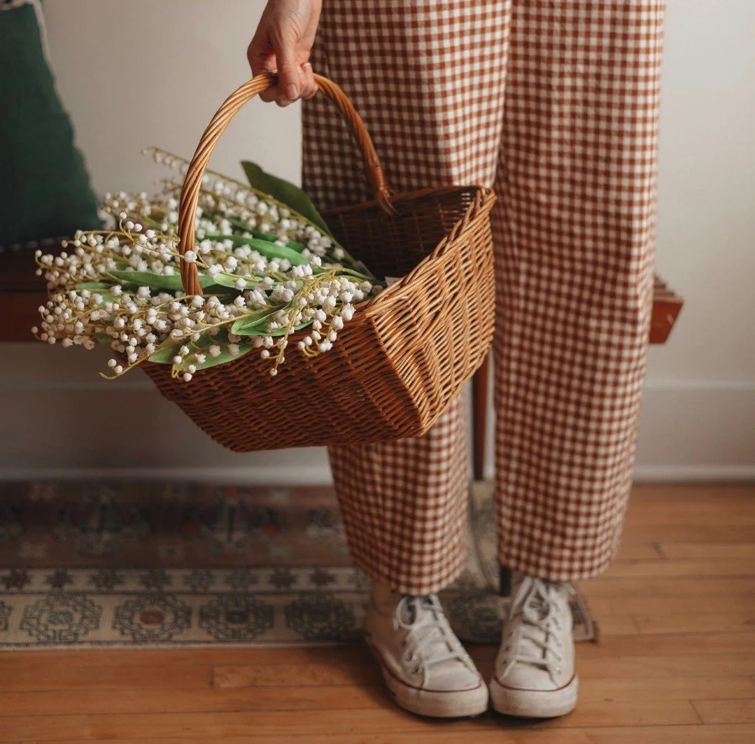 Spring is in the air for sure! Open today 10-5, come see us! 

 #dunegiftandhome #duneinterior #momandpopshop #midwestboutique #homedecorideas #hometrends #homegoods #giftshop #MadisonWI #StoughtonWI #bohohome #curatedvintage #giftsforlovedones #home