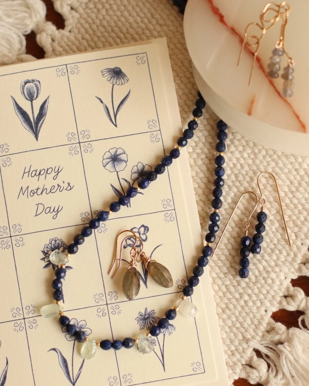 Mother&rsquo;s Day? We got you covered! :) 

 #jewelryinstoughton #dunejewelry #styledatdune #mothersdayjewelry #shoppinginstoughton #stoughtonwi #dunestyle #jewelrytrends  #dunegiftandhome #duneinterior #momandpopshop #midwestboutique #homedecoridea
