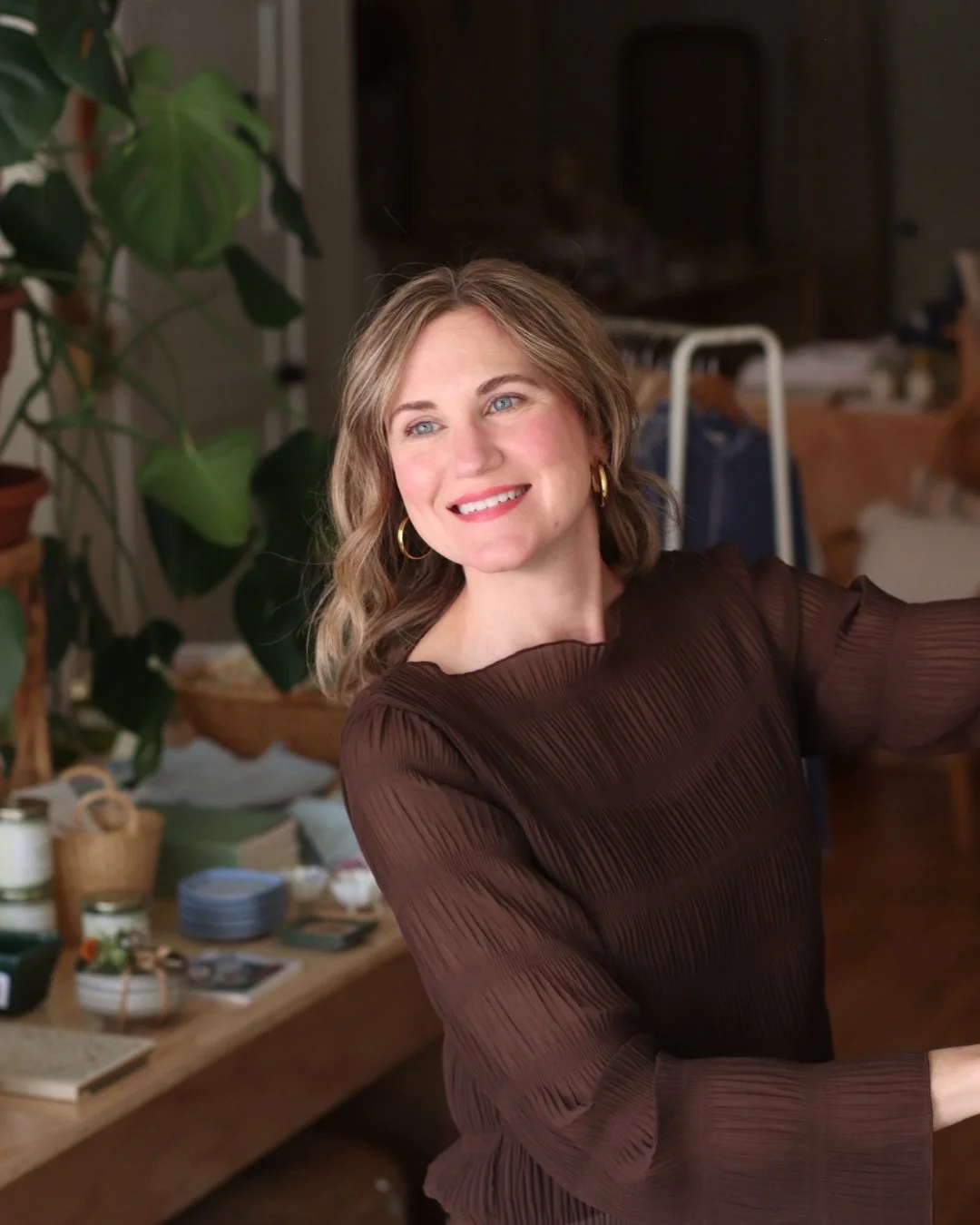 🍰🎈 Make sure to wish Mel a very HAPPY BIRTHDAY TODAY!! This shop would not be the same with her smiling, bubbly goofy self! I know I&rsquo;m beyond grateful daily I get to work along side such a cool, kind, thoughtful, generous, strong and supporti