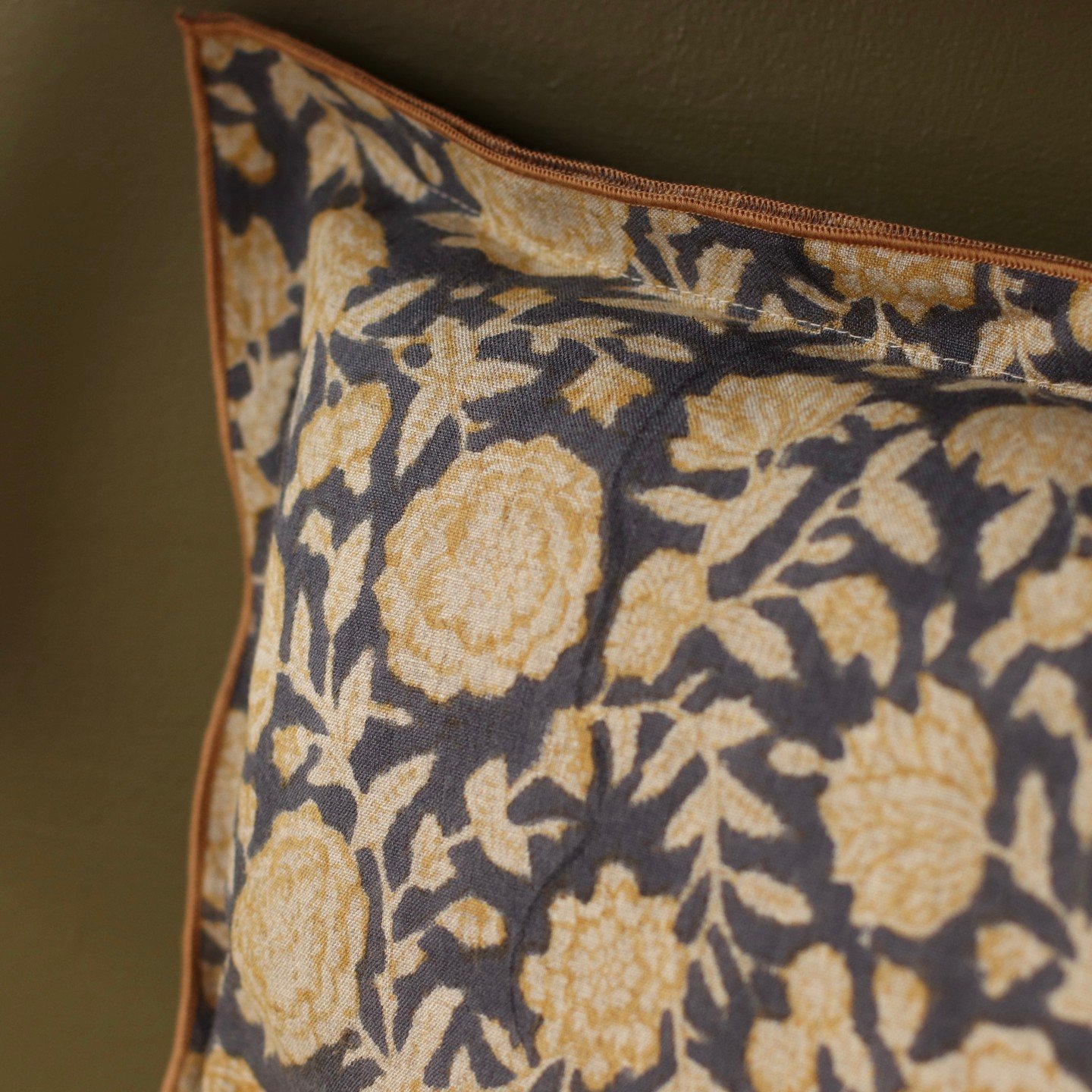 It&rsquo;s a cozy new pillow kind of day. ✨
