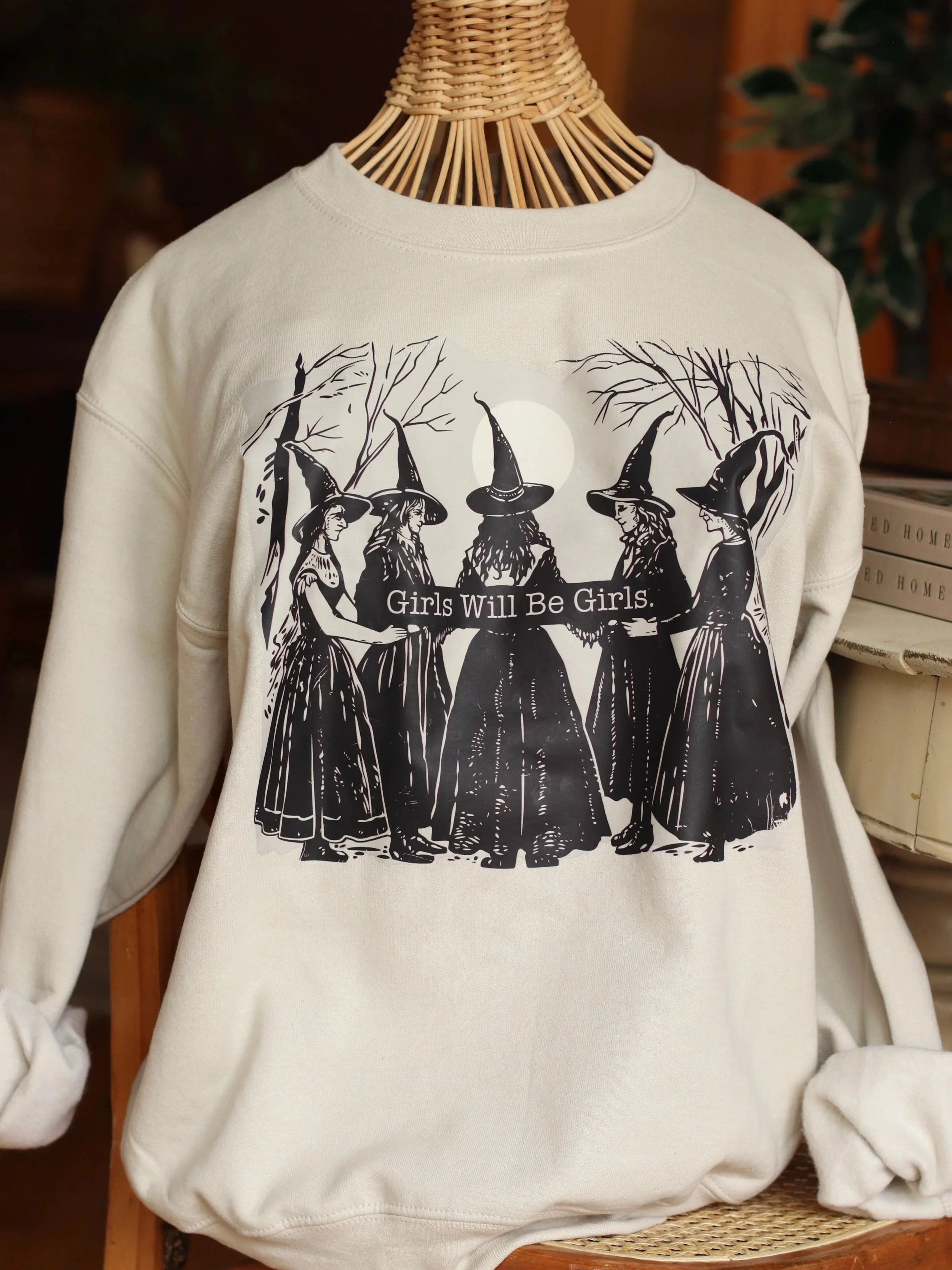 🧙&zwj;♀️✨🕯️🍂Girls will be Girls! Our third restock! They go quick so don&rsquo;t wait! Available in shop &amp; online now! Tee shirts are also in! 

#girlswillbegirls #halloween #girlpower #dunegiftandhome #fallcozy