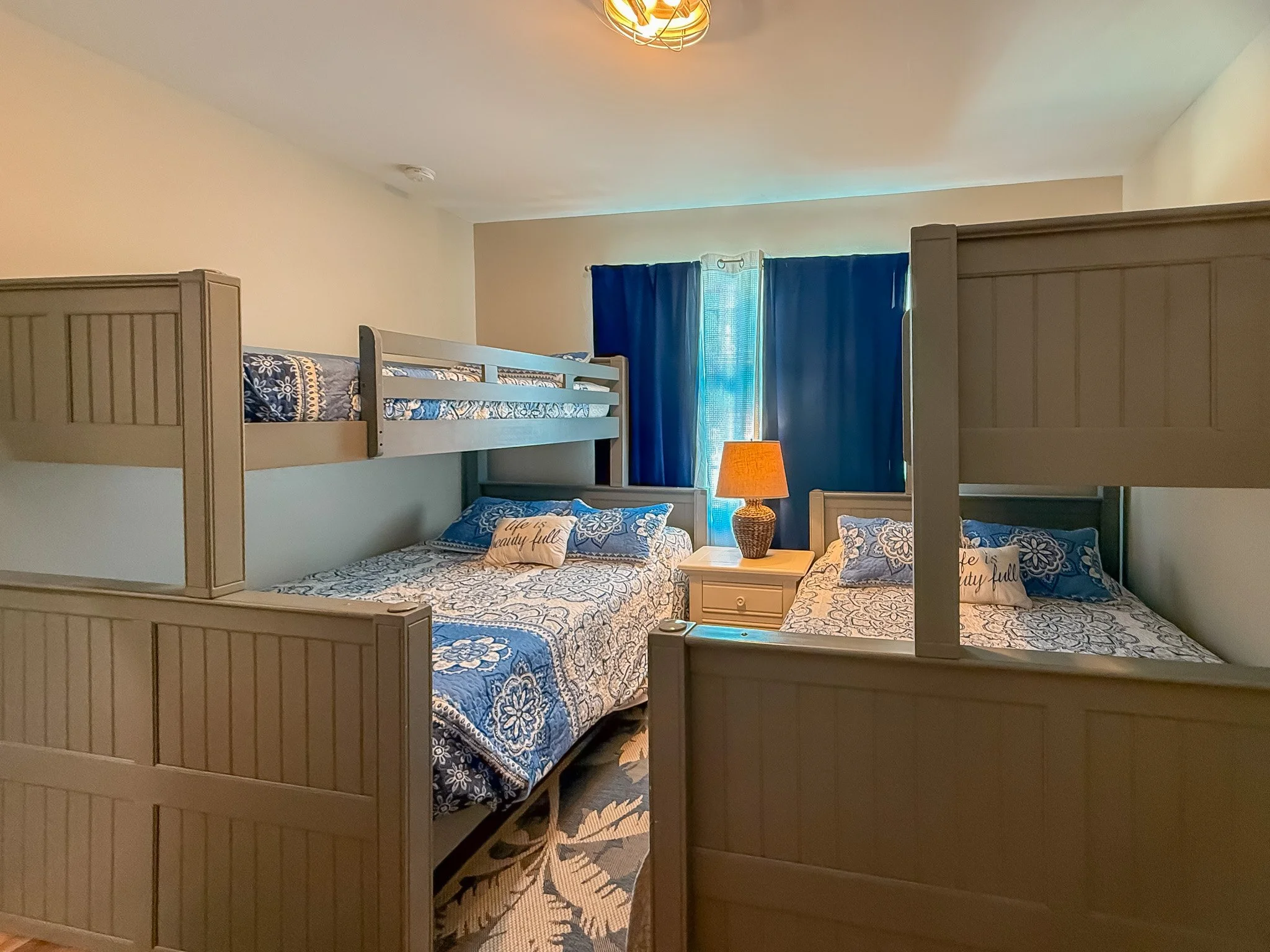 Bedroom 3, 2 Queen, 2 Twin Beds