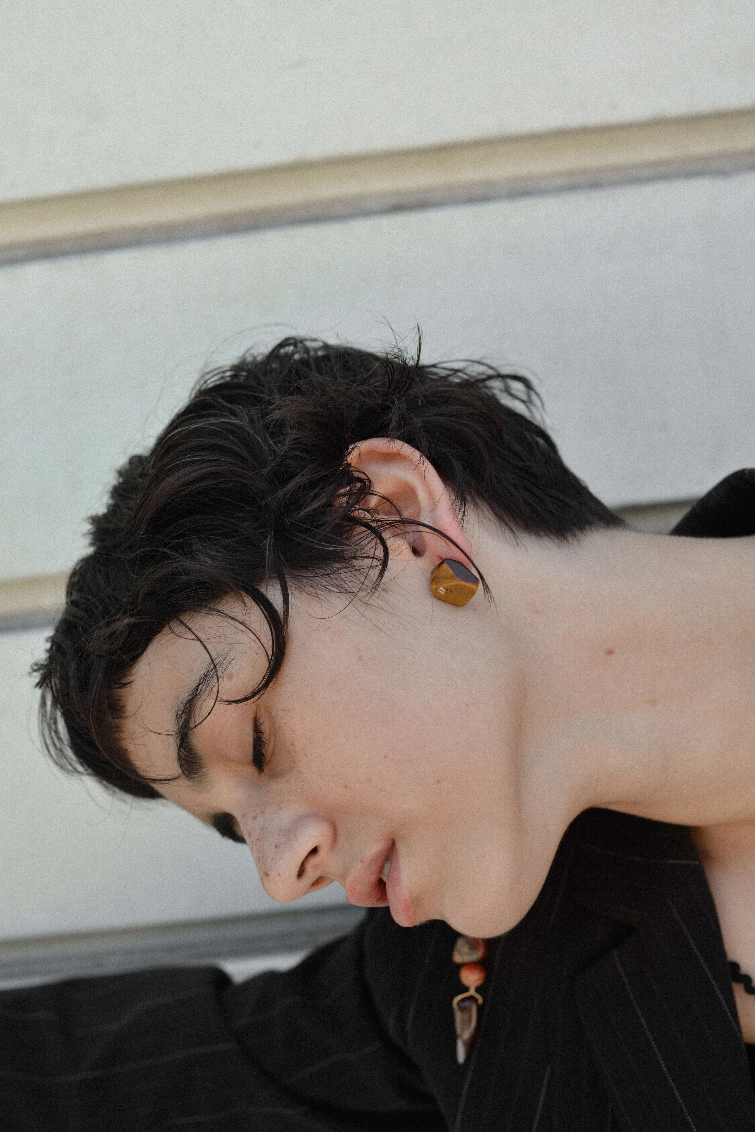TIGERS EYE.jpg
