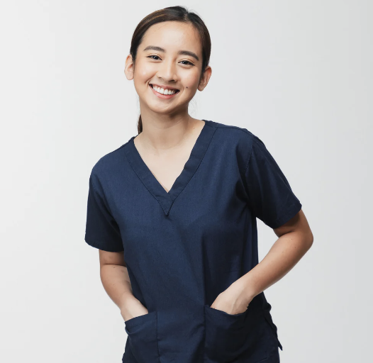 Choosing the Right CNA Scrubs — Free CNA