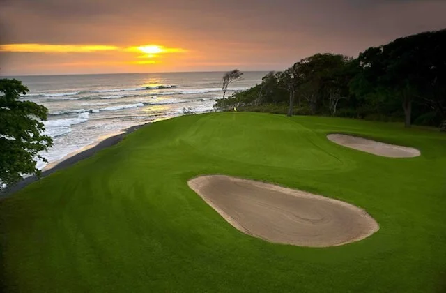 18th hole.jpg