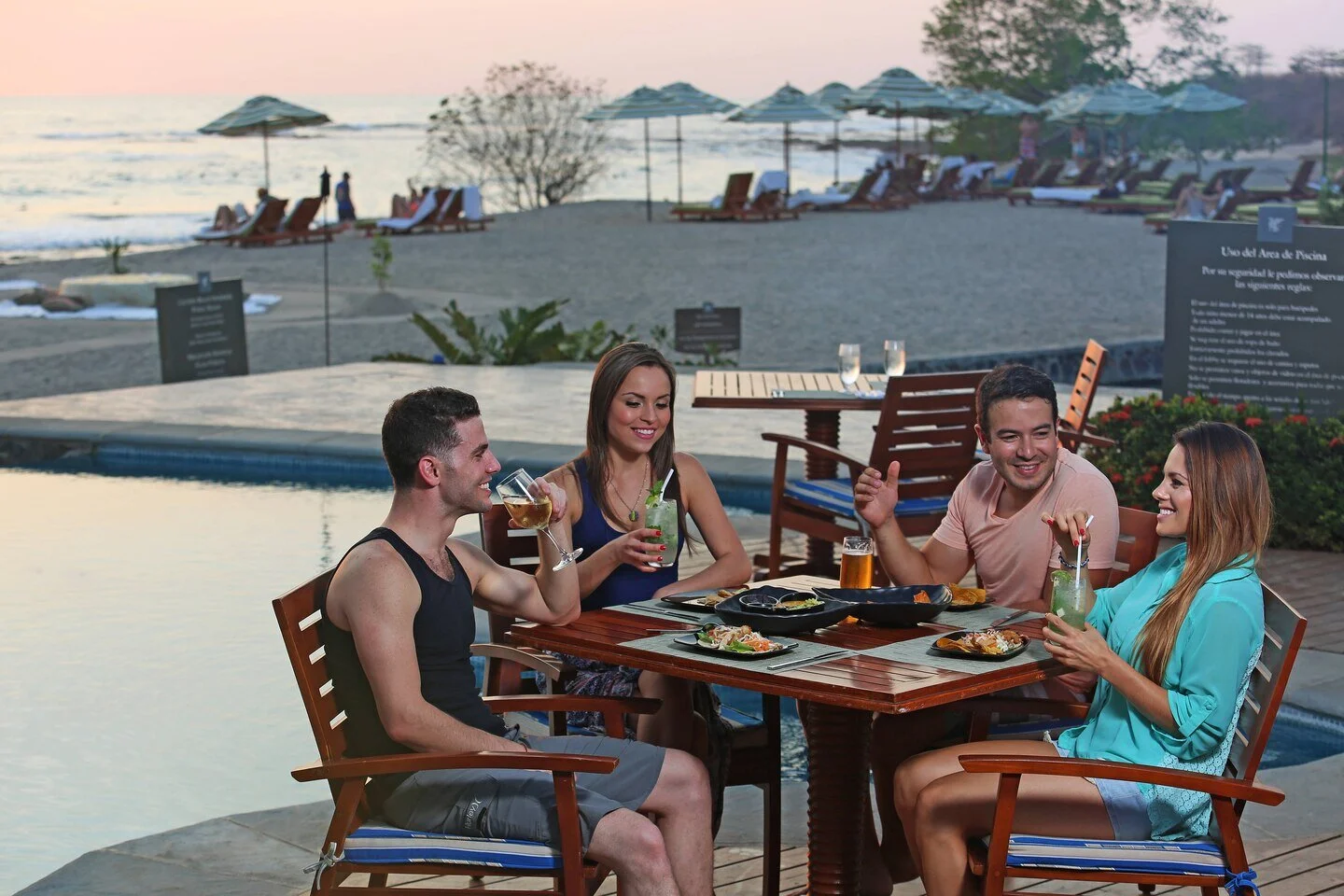 sjojw-cocktails-0131-hor-clsc.jpg