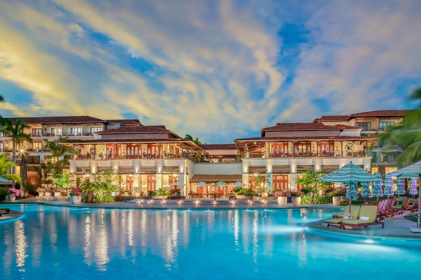 2023 Pickleball Getaway at J.W. Marriott Luxury Beach Resort Spa