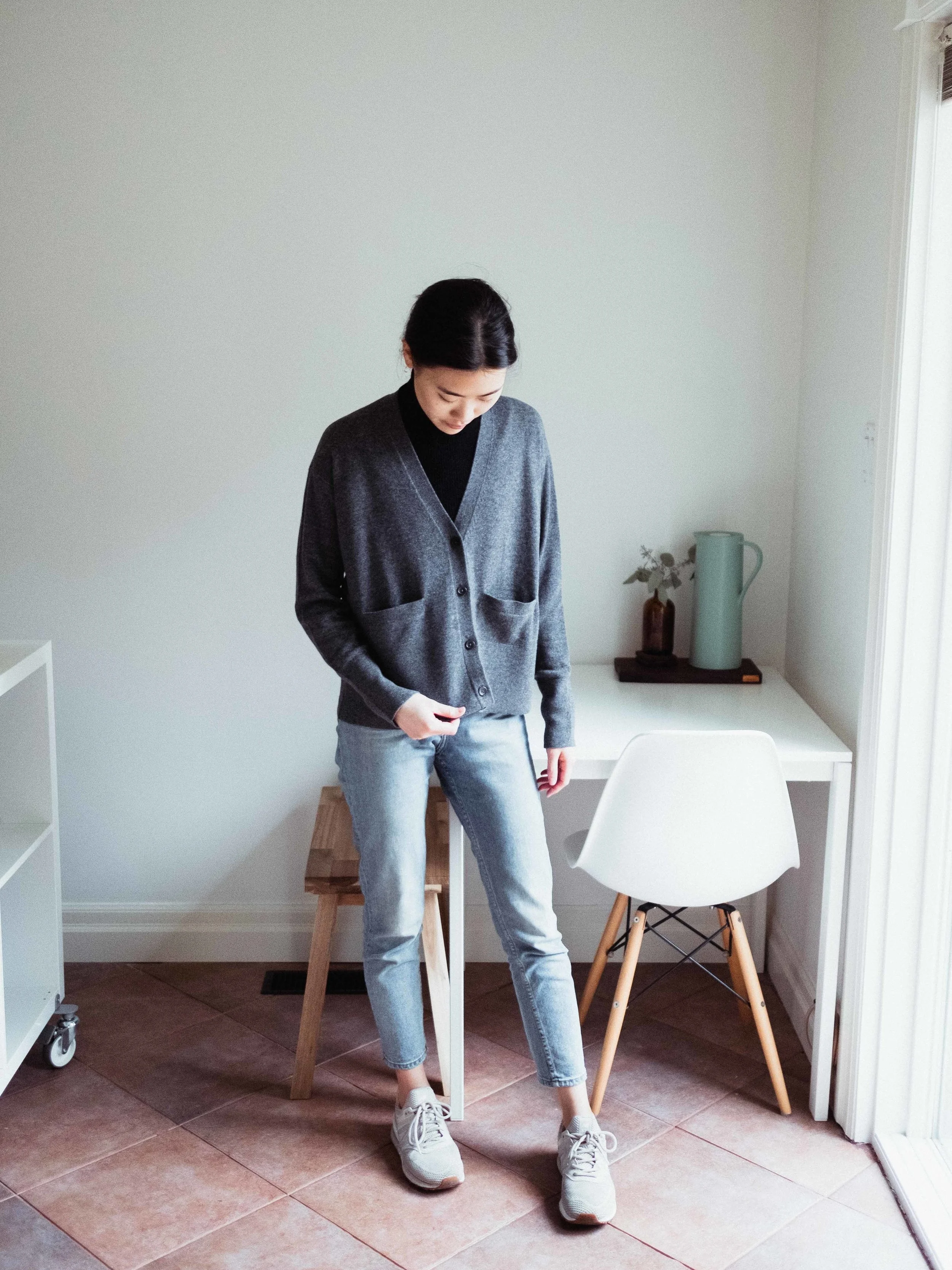 everlane cashmere cardigan