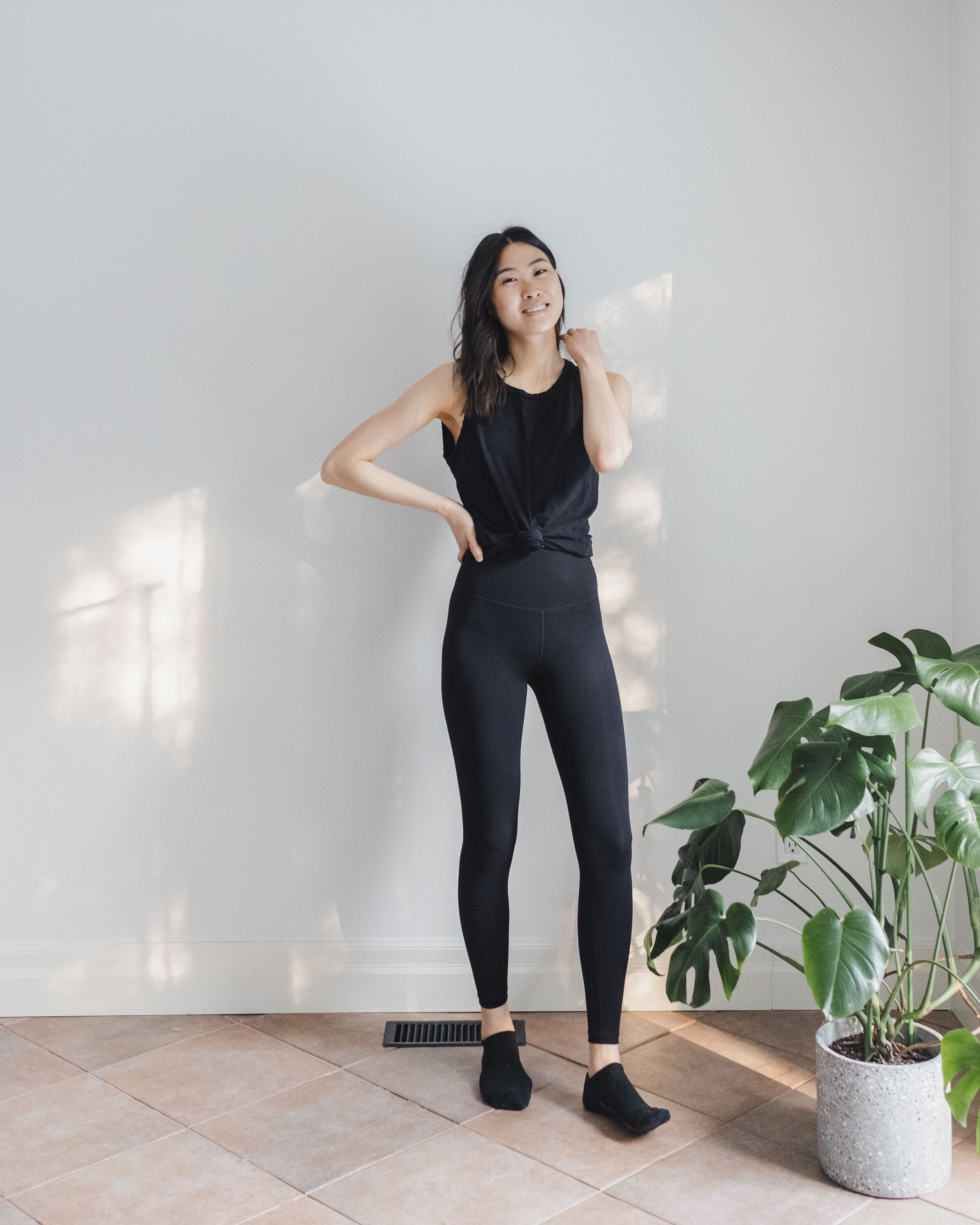 Everlane The Perform Renew Black Athletic Leggings XS - $58 New