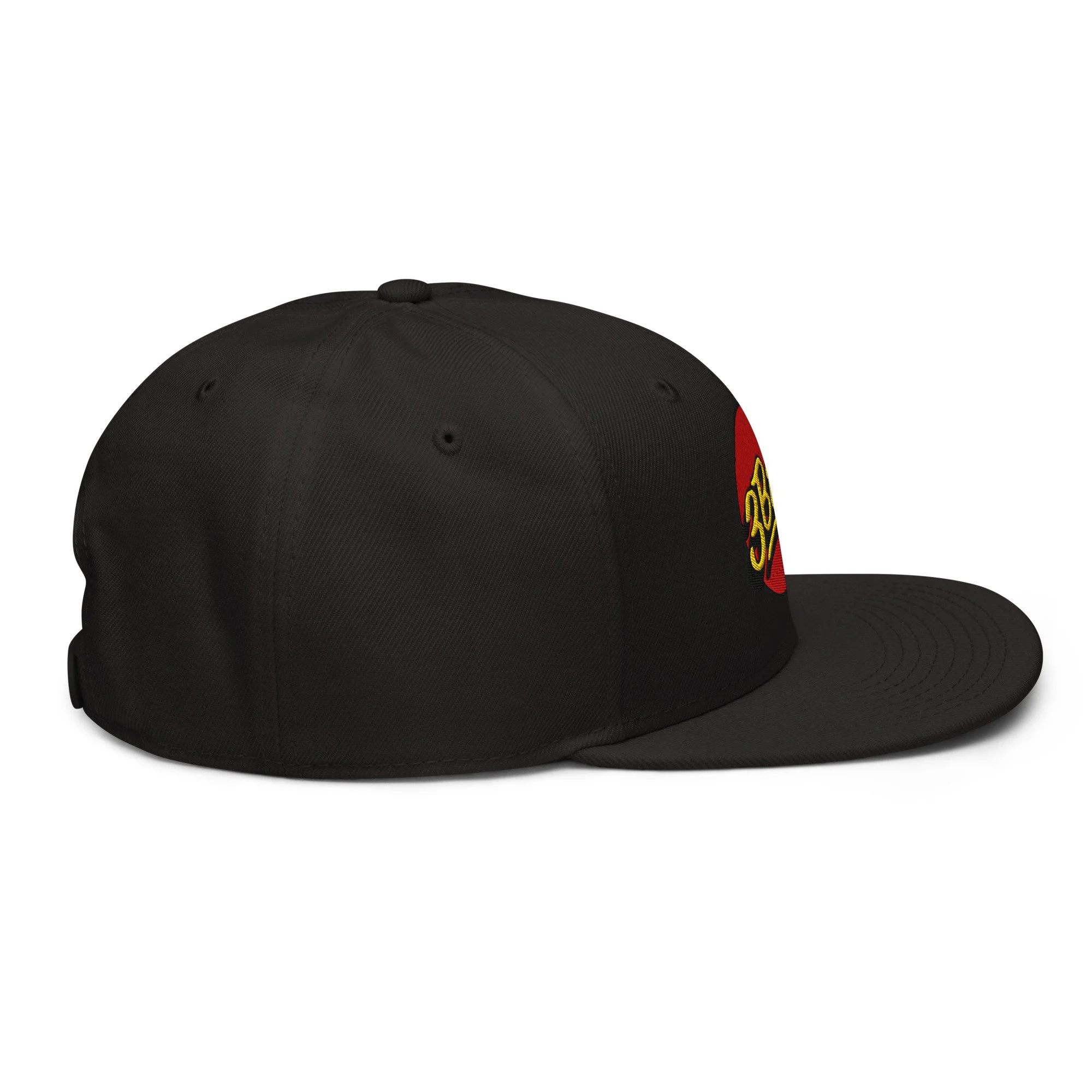 snapback-black-right-side-6a87b8584bdea.jpg