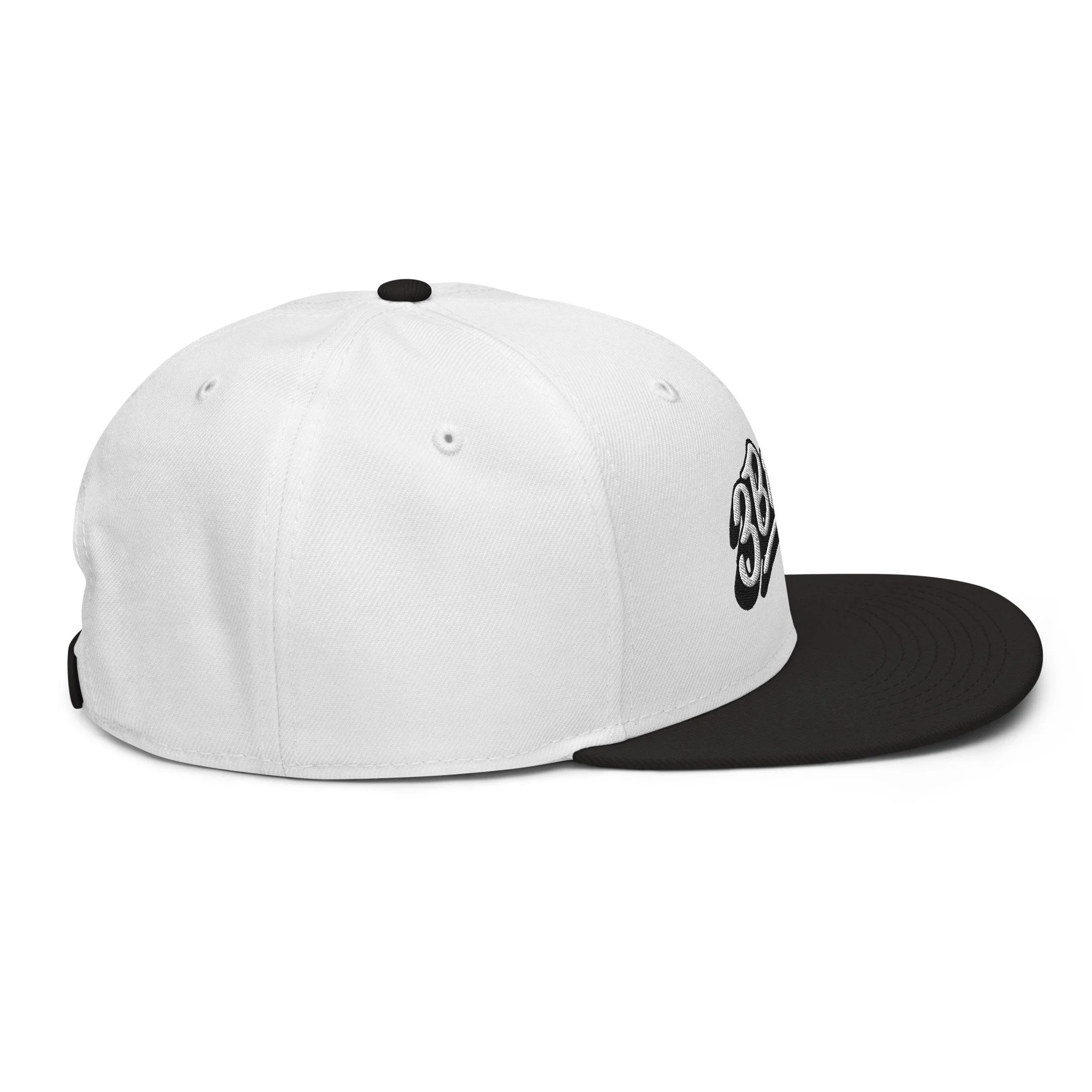 snapback-black-white-white-right-side-6a87d46153147.jpg