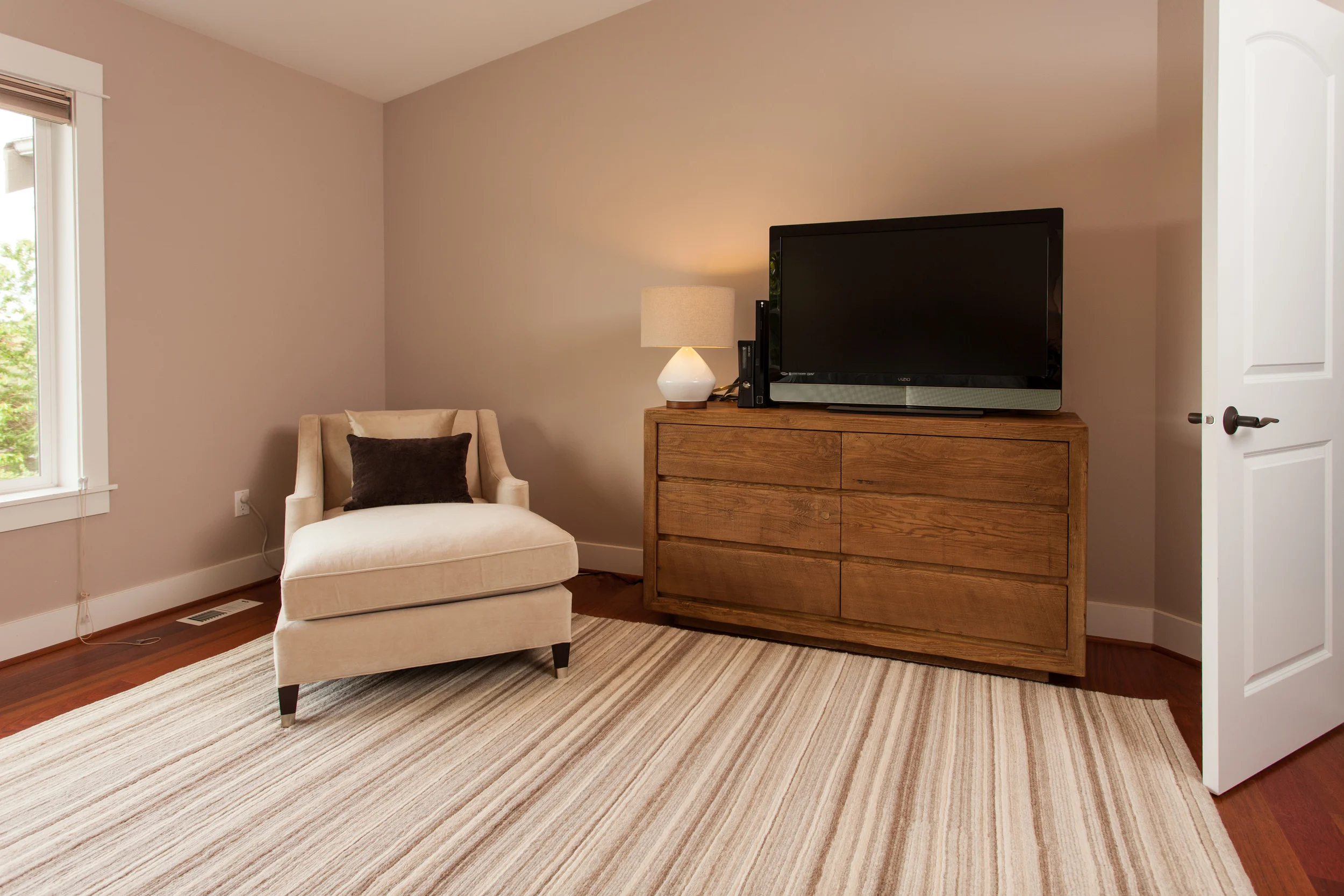 Kimberlee Marie ID- Bellevue Contemporary- Master Bedroom 3.jpg
