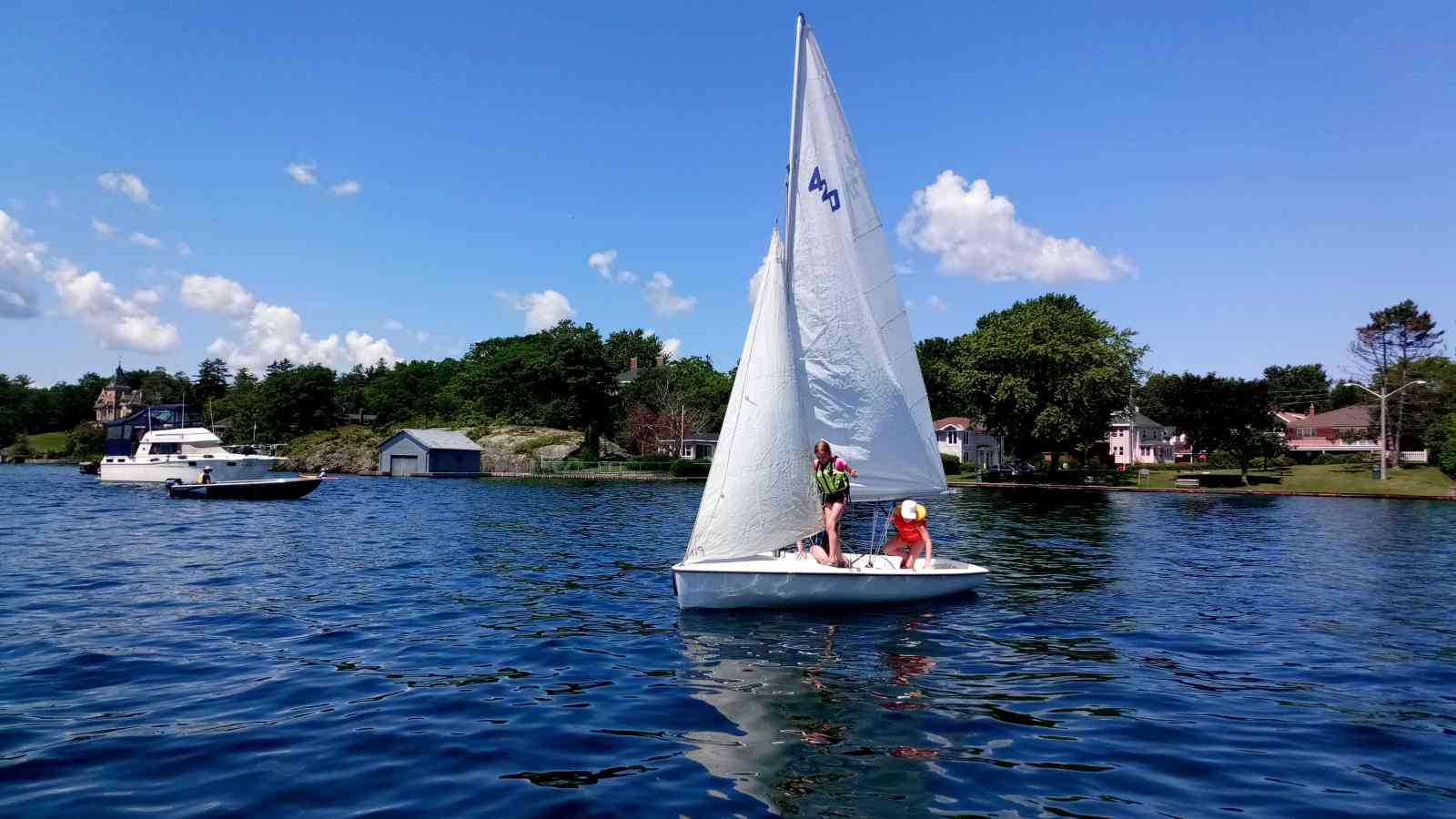 Brockville Yacht Club Sailing school BYC CanSail Kids sailing.jpg