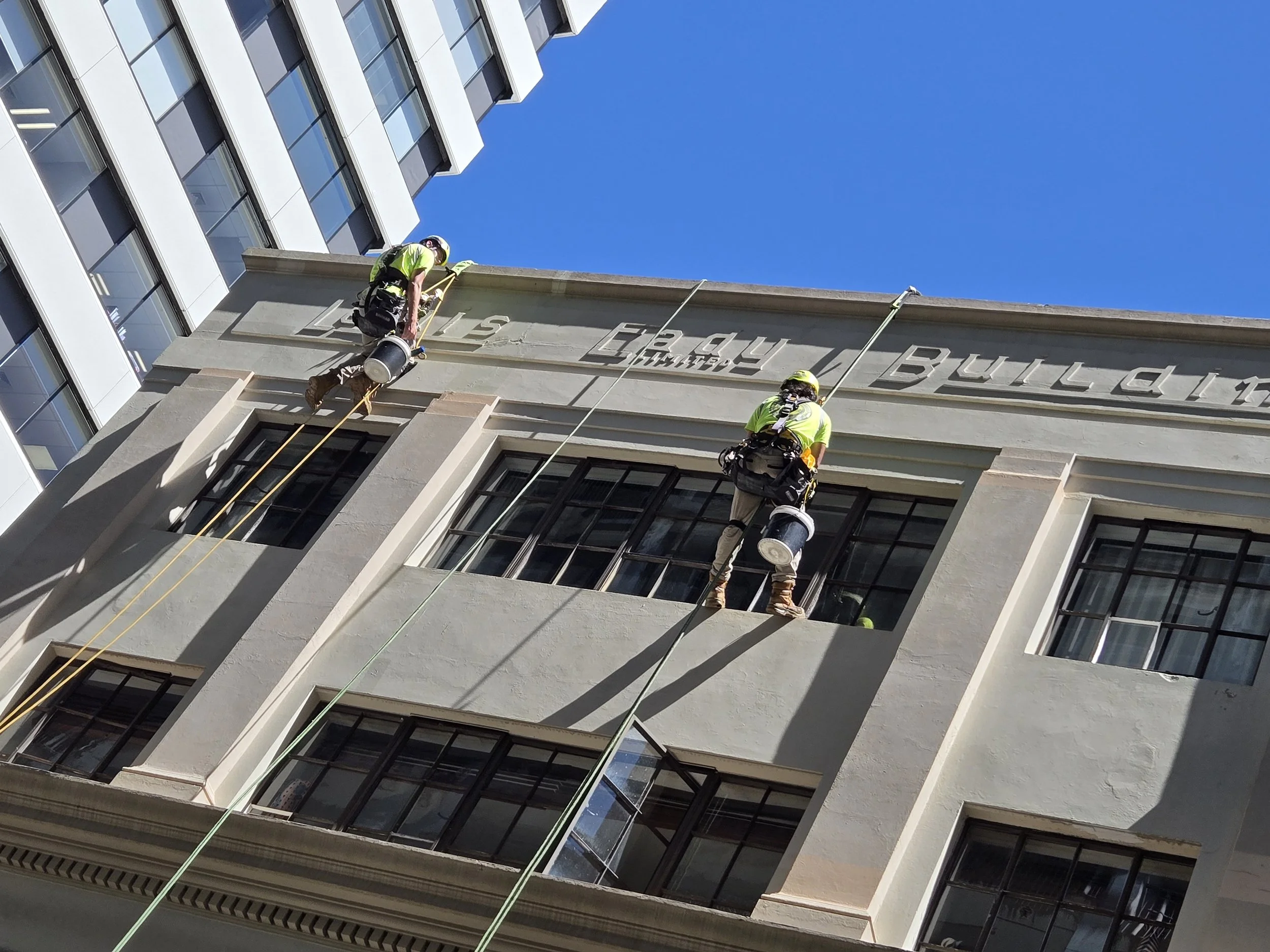 Rope Access Building Wash and Window Cleaning at Soho Apartments Auckland CBD