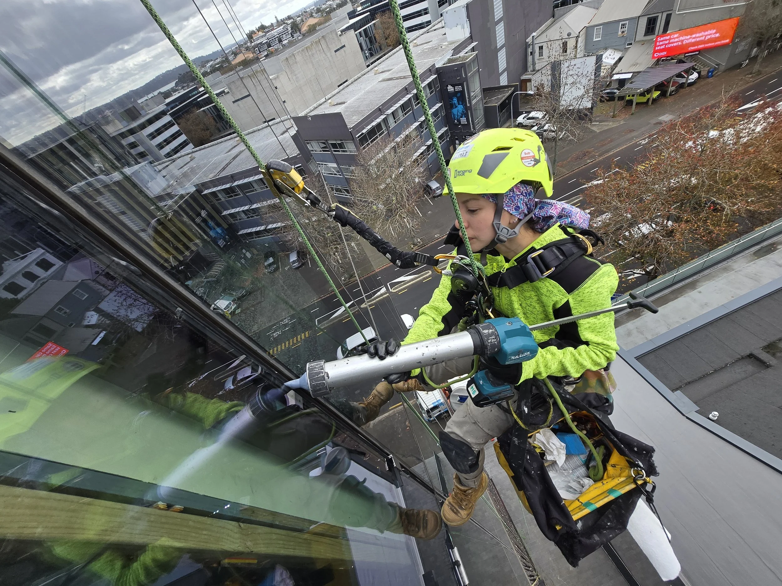 Abseiling Technicians Working at Height in Auckland | MB Property Services
