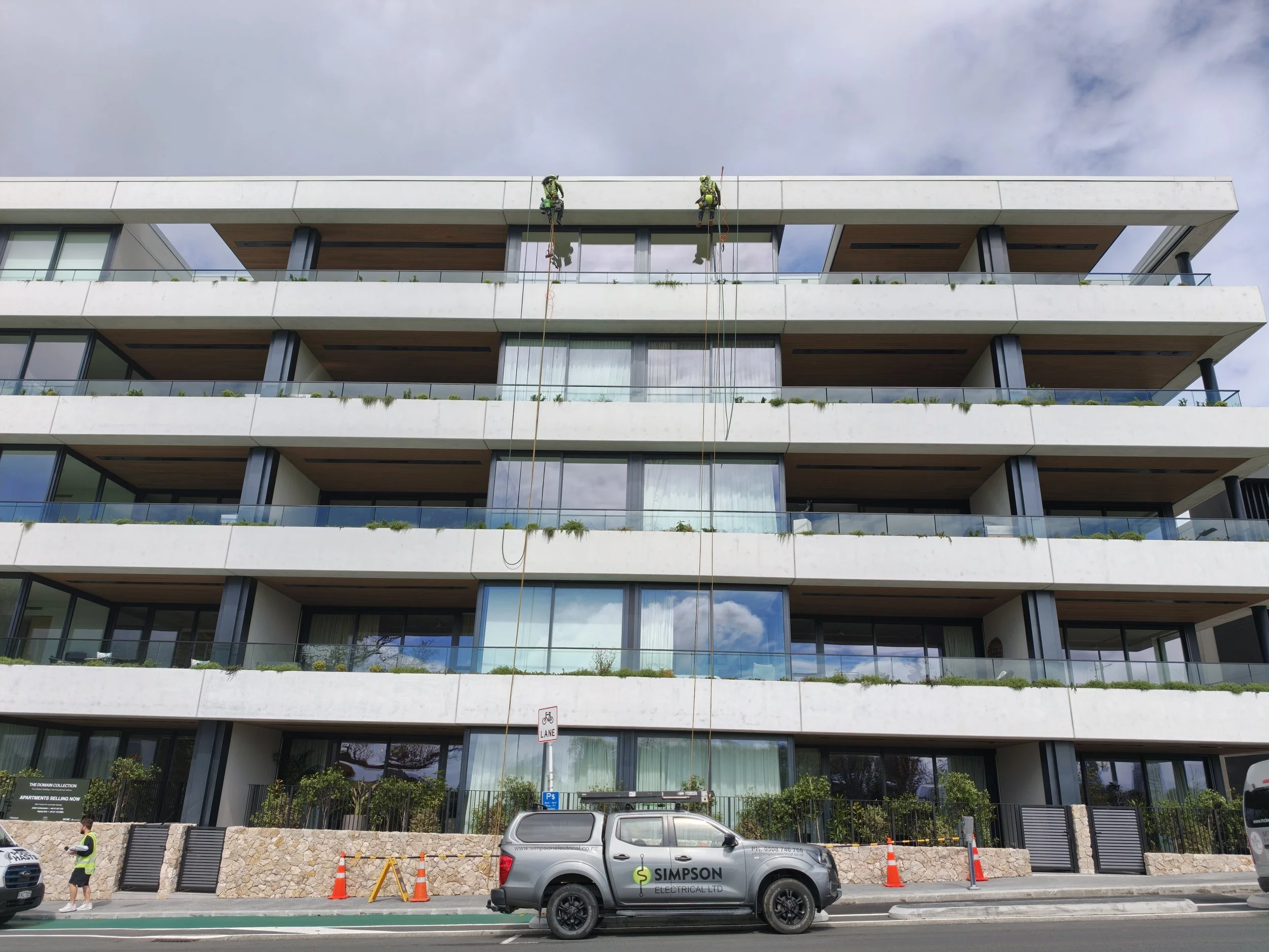 New-Build Rope Access Cleaning Auckland