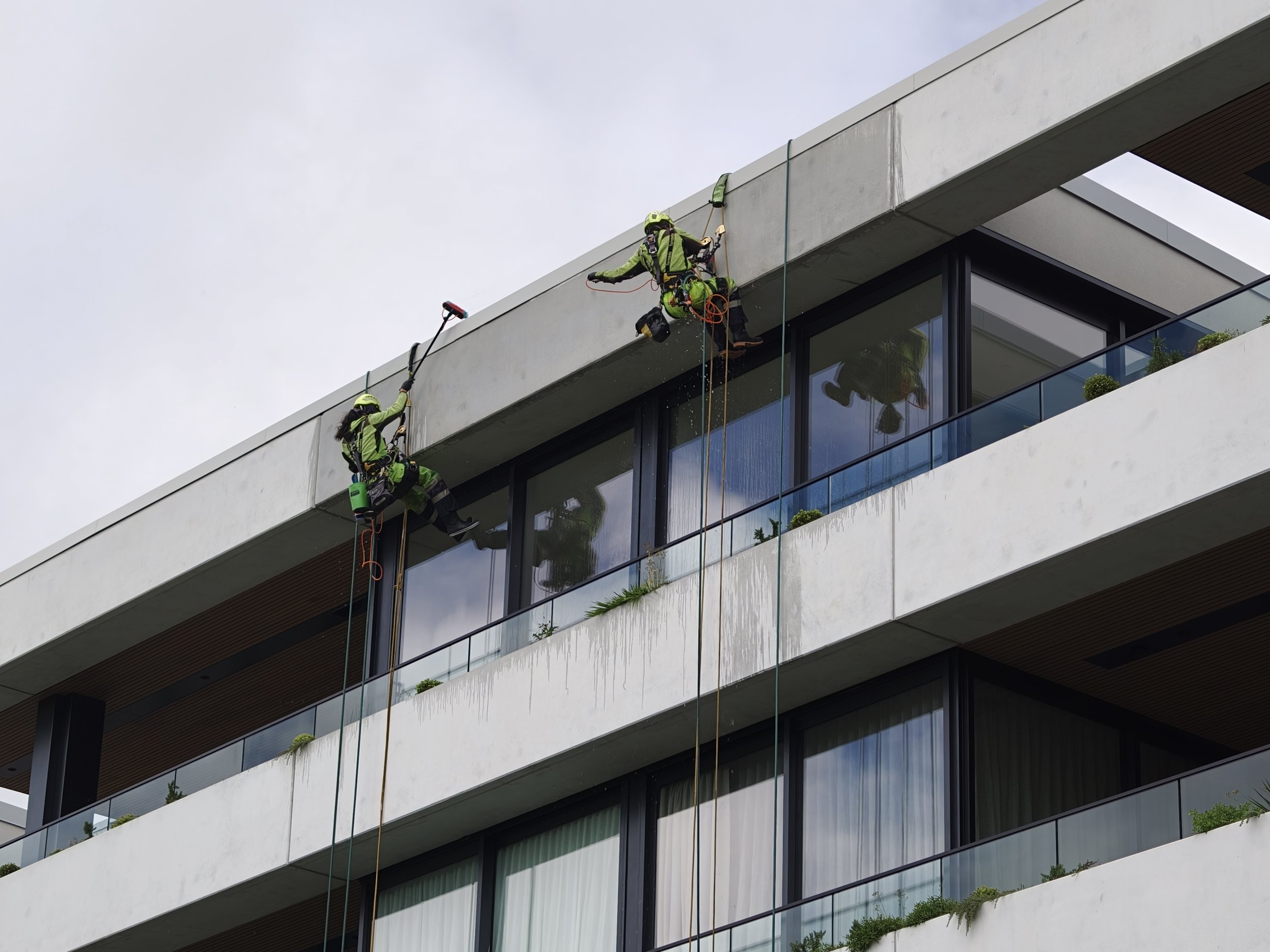 New-Build Rope Access Cleaning Auckland