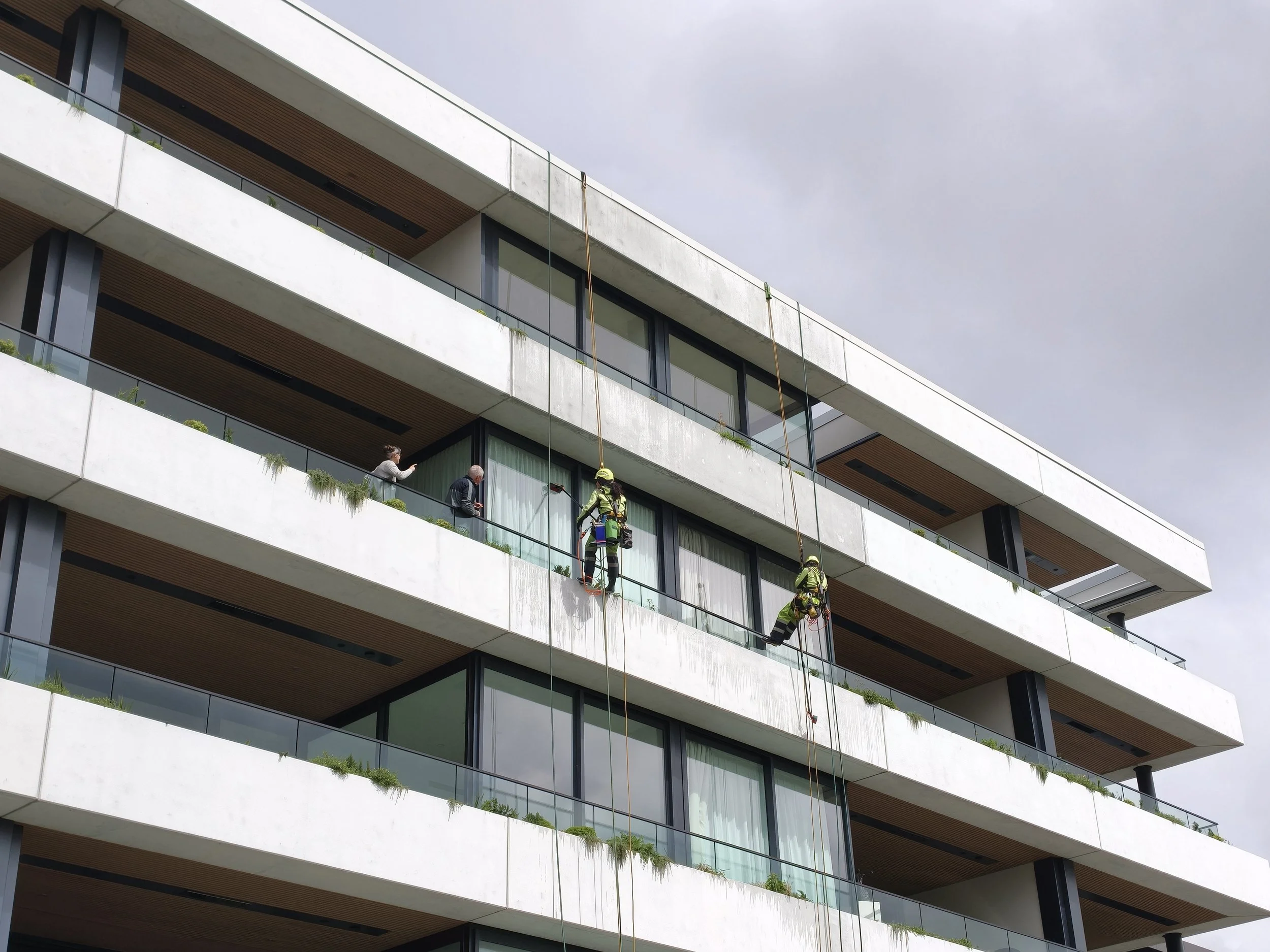 New-Build Rope Access Cleaning Auckland