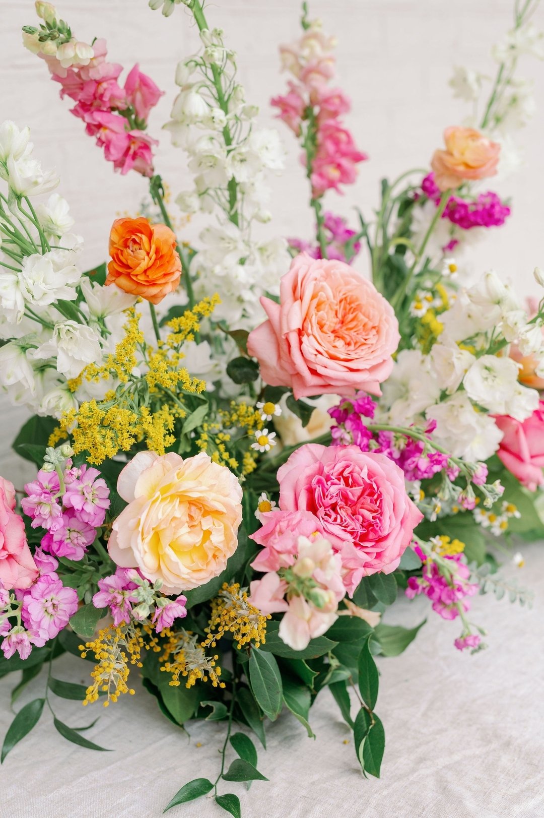 It's National Stress Awareness Day and one of our favorite ways to lower stress and get that dopamine hit, is to stop and smell the flowers🌸💐
Photography: @haleyfosterphoto