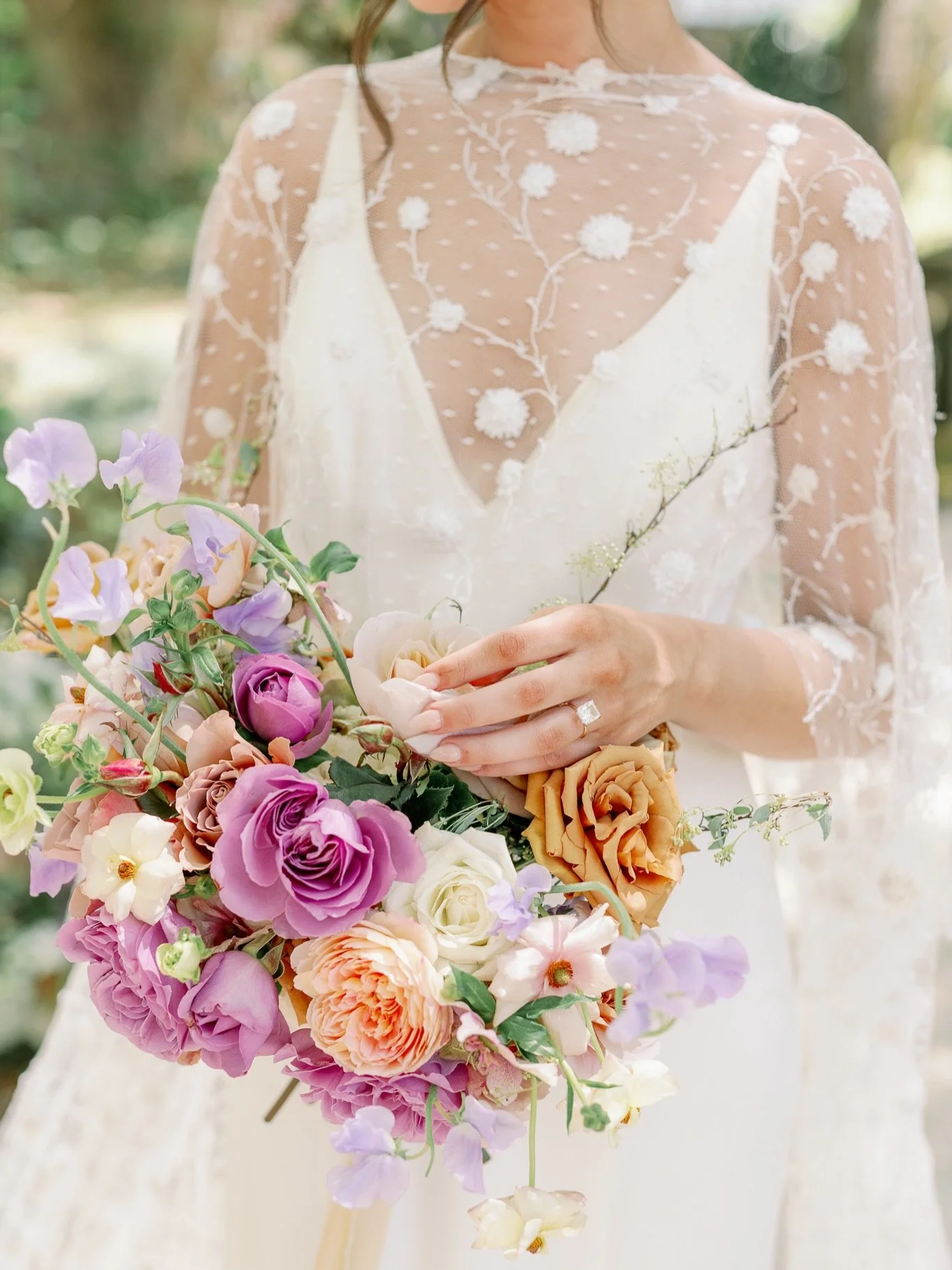 July means we&rsquo;re deep in wedding season... and we&rsquo;re already booking into 2027.

If your date is on the horizon and you haven&rsquo;t locked in your florist yet, now is the time. We&rsquo;d love to be part of your day. 🌸 

Inquiry 🔗 in 