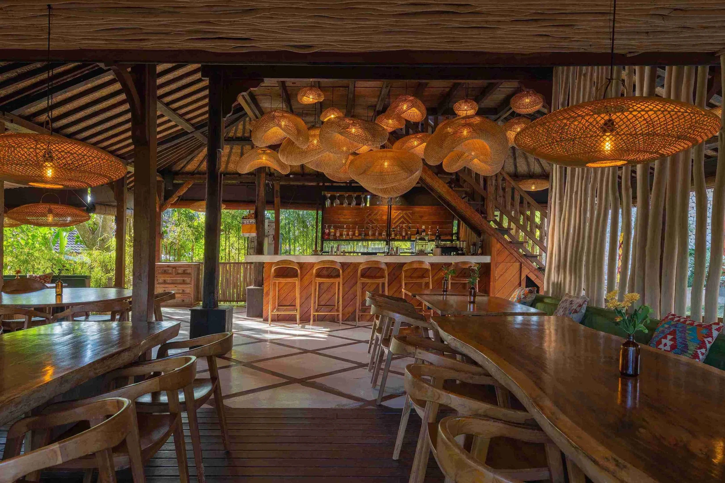 KM Restaurant.webp