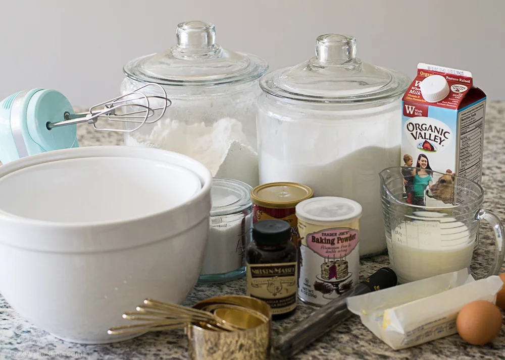 Vanilla-Bean-Cupcakes-1.jpg