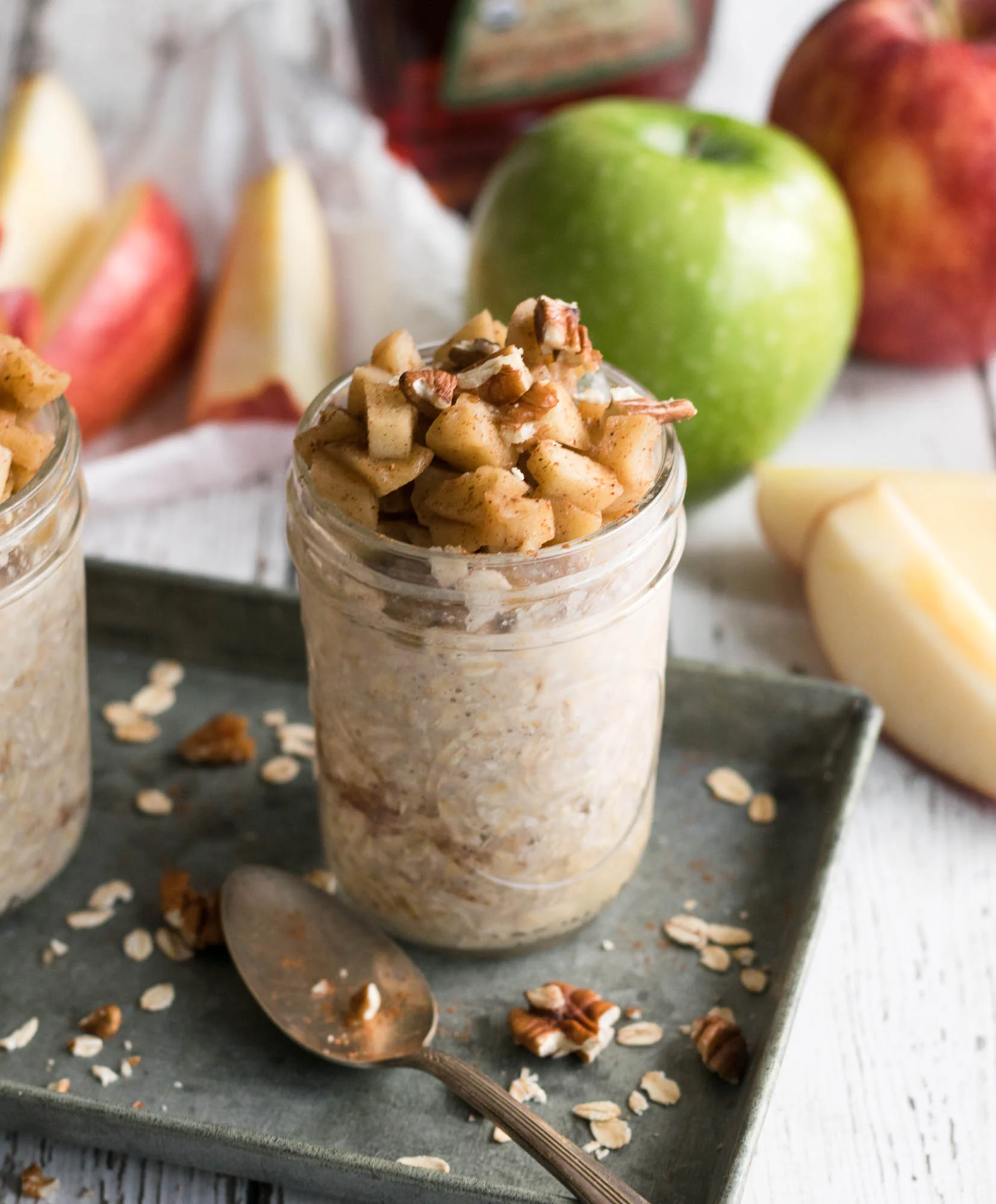 Apple-Pie-Overnight-Oats-9.jpg