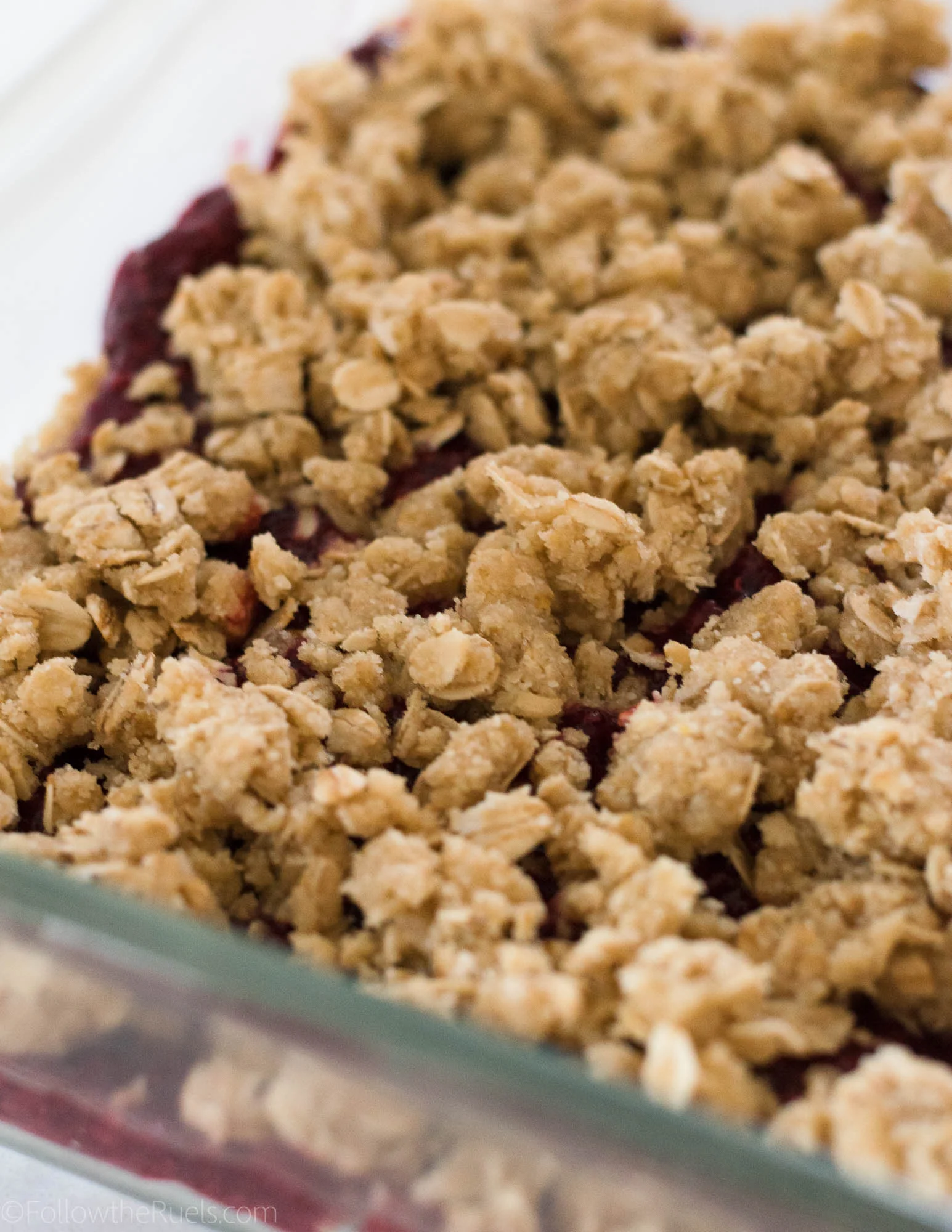 Raspberry-Oatmeal-Bars-9.jpg