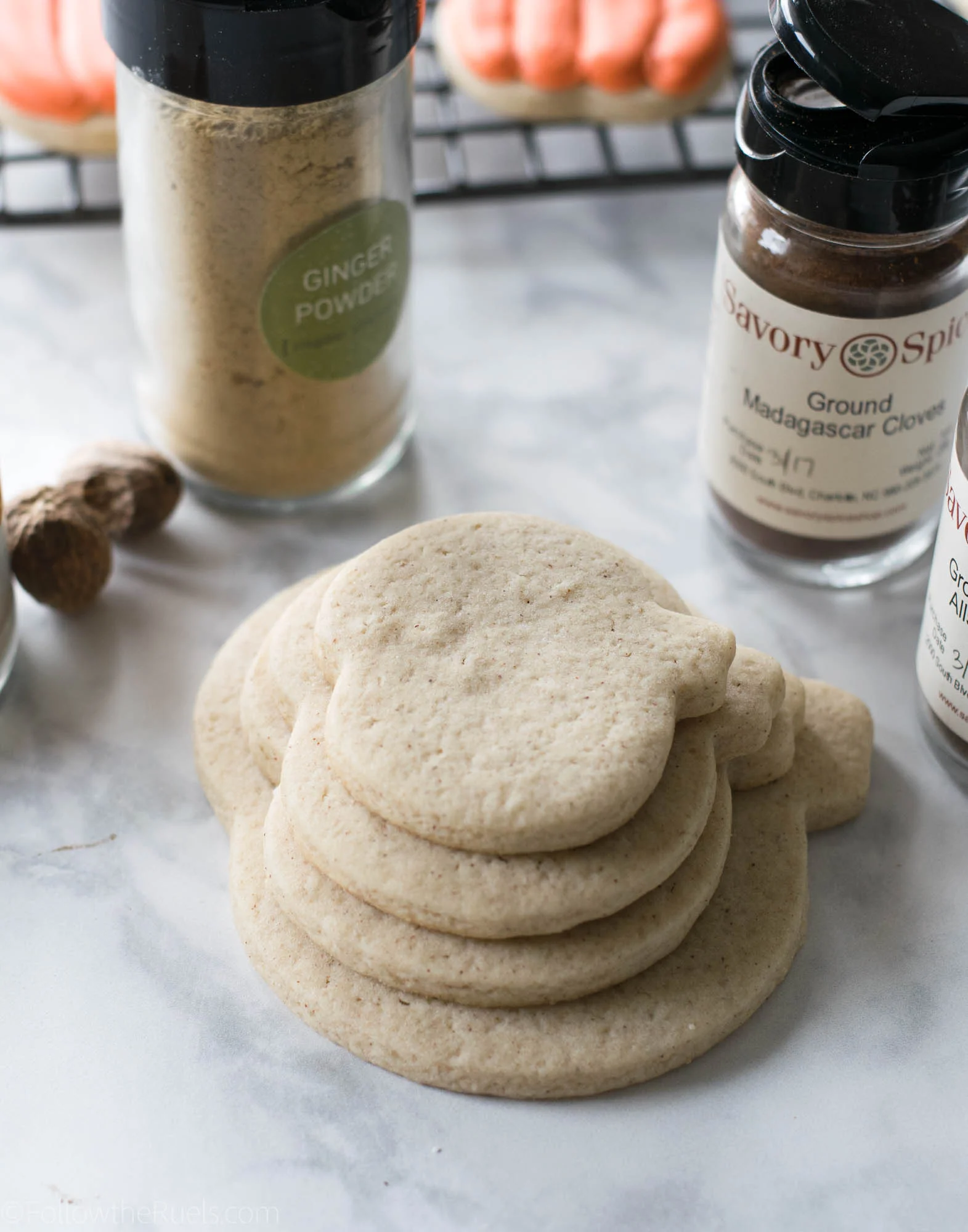 Fall-Pumpkin-Cookies-11.jpg