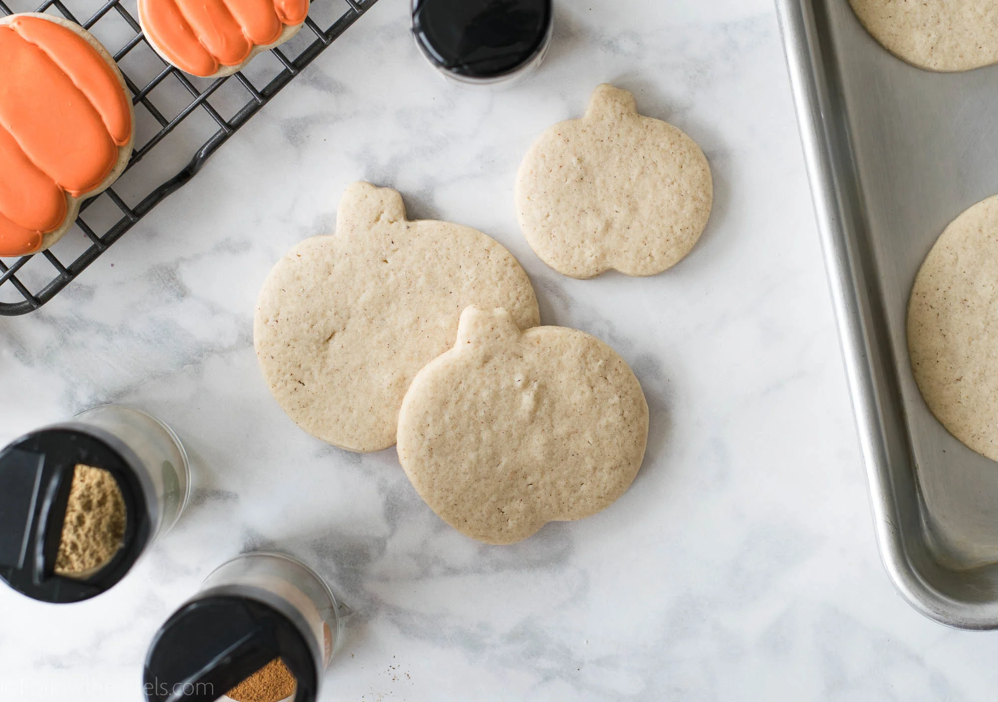 Fall-Pumpkin-Cookies-9.jpg