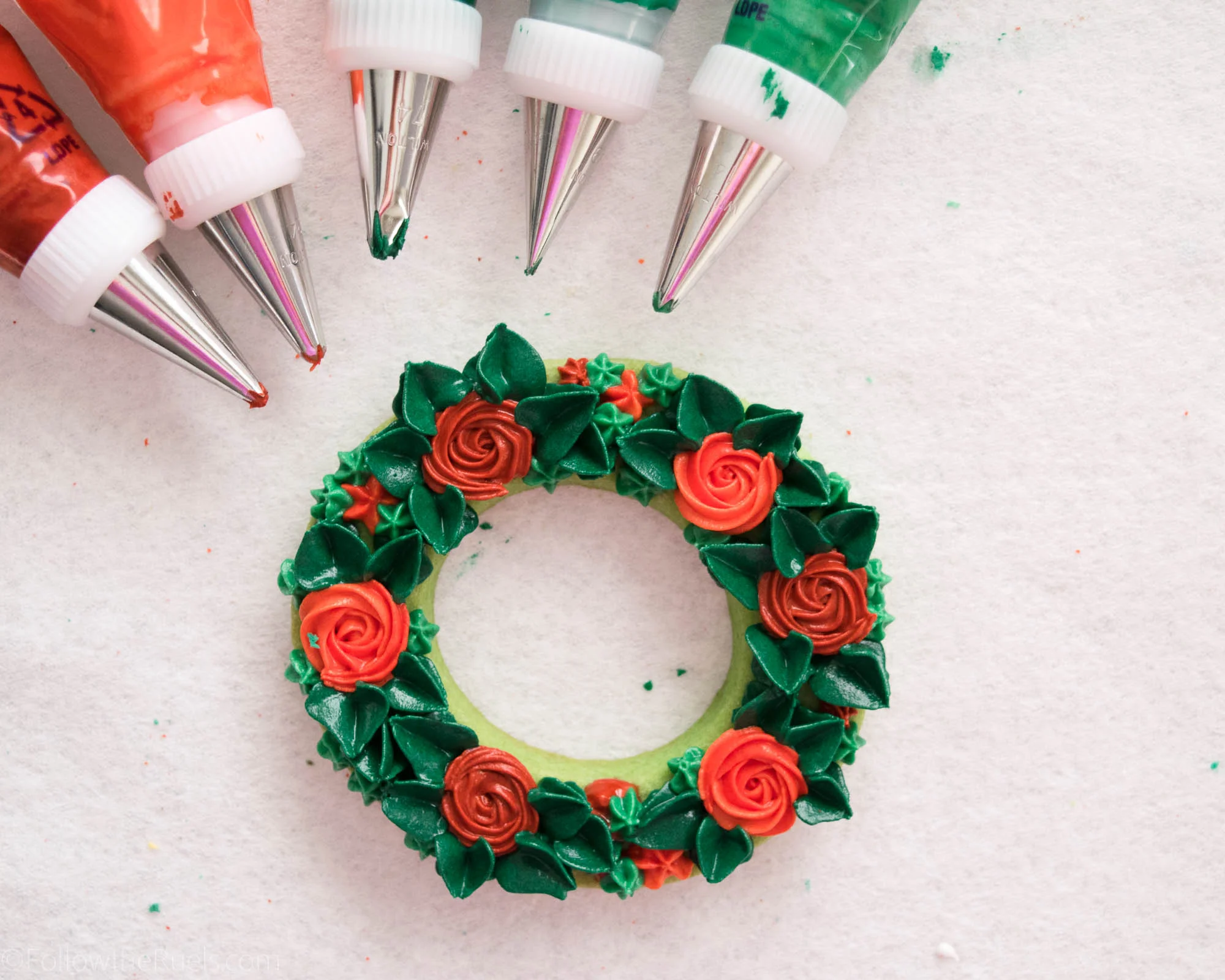 Wreath-Cookiesb-1.jpg