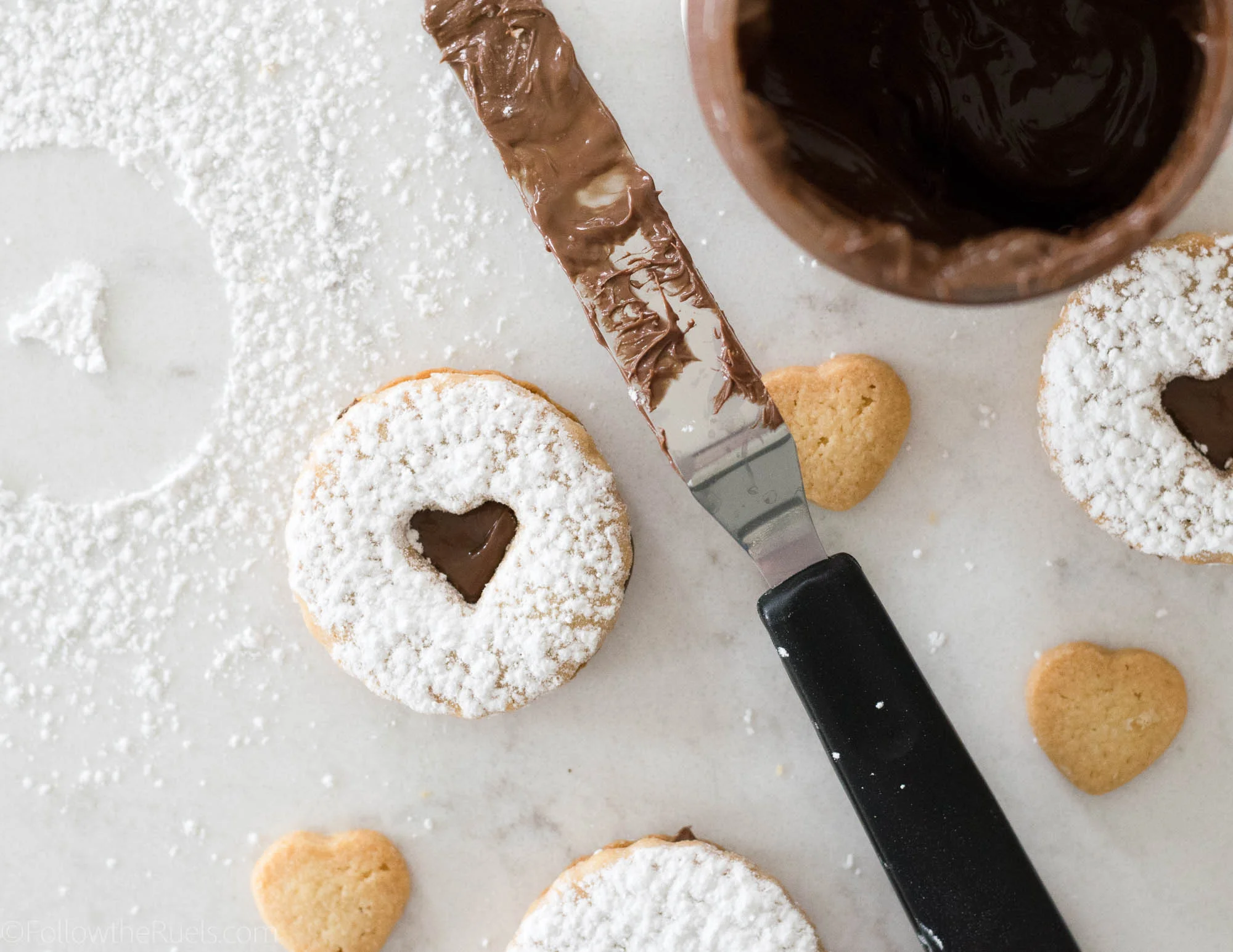 Nutella-Linzer-Cookies-8.jpg