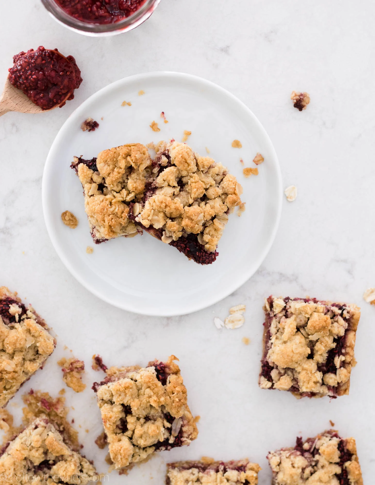 Raspberry Oatmeal Bars