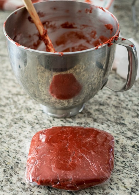Red-Velvet-Sugar-Cookies-3.jpg
