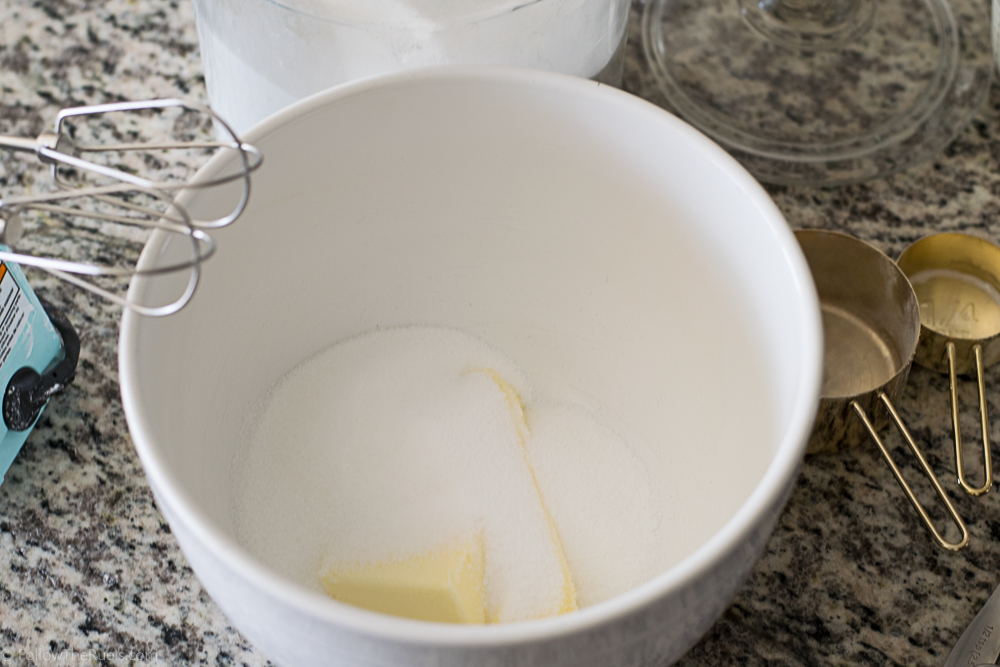 Vanilla Bean Cupcakes-3 (2017_09_23 20_54_27 UTC).JPG