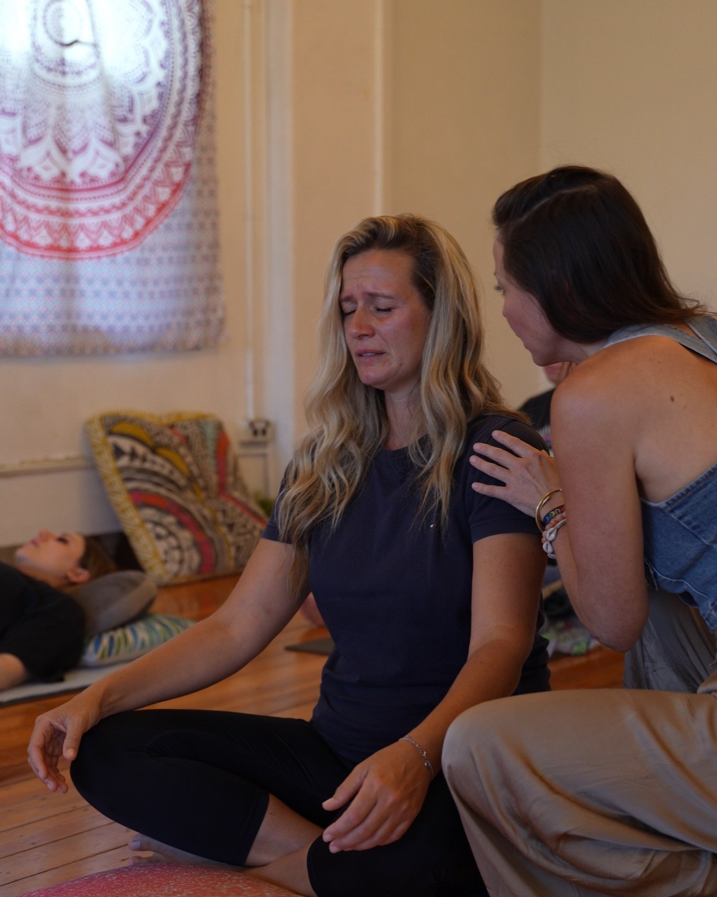 One of our core pillars at Rhythm of Breath is to create safe spaces. Spaces where clients feel safe to explore inner spaces and let down protective layers.

This means more then just being physically present, it means offering heartfelt guidance whe