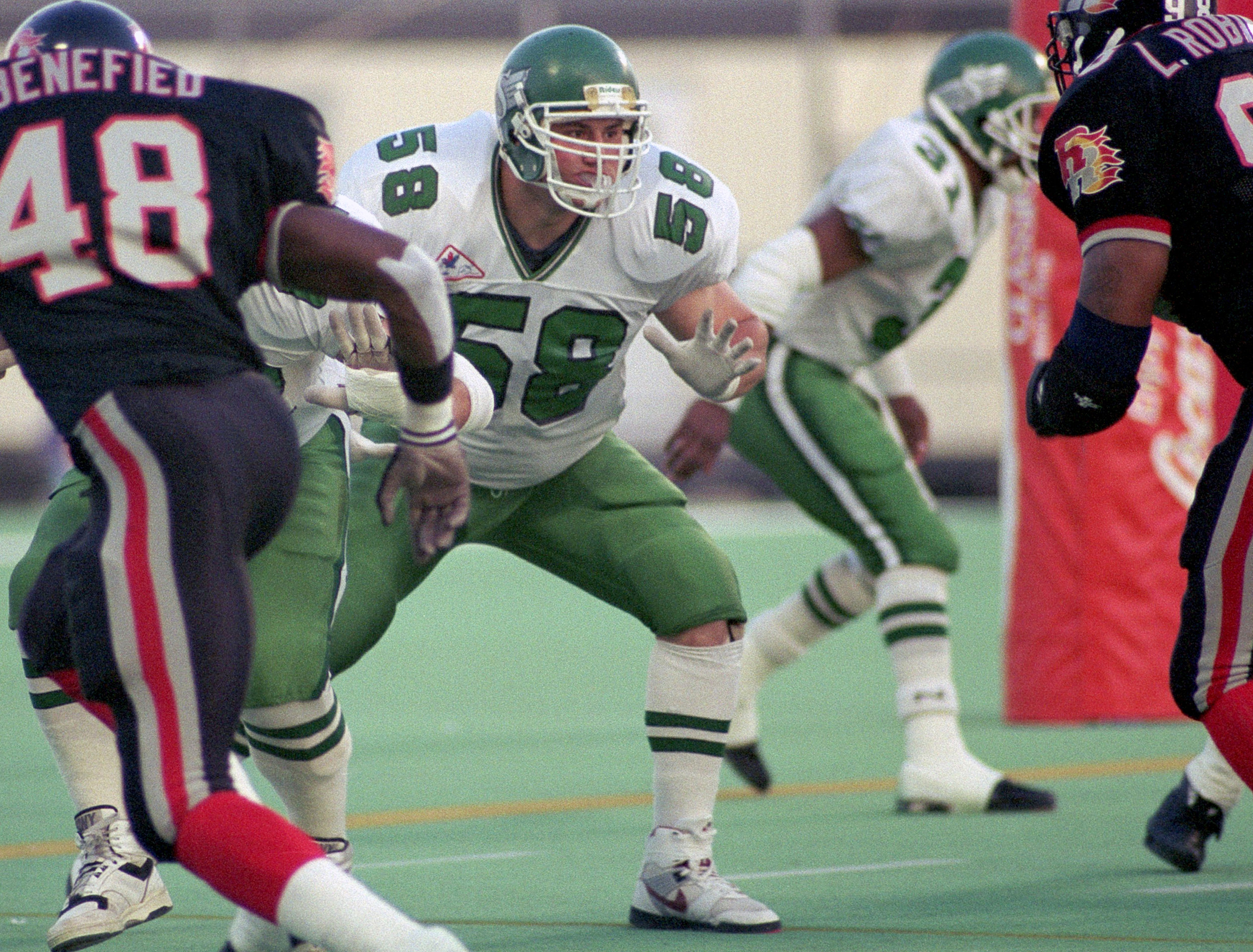 Chris Gioskos-Saskatchewan Roughriders-1992-3.jpg