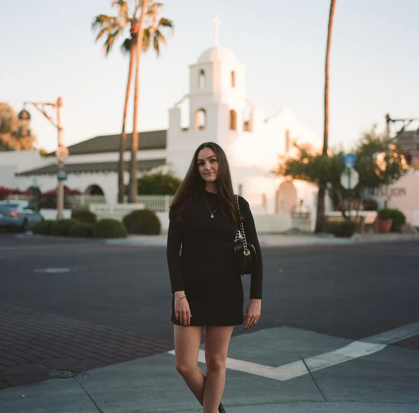 PHX PART 2
BRONICA SQA
120 PORTRA 160