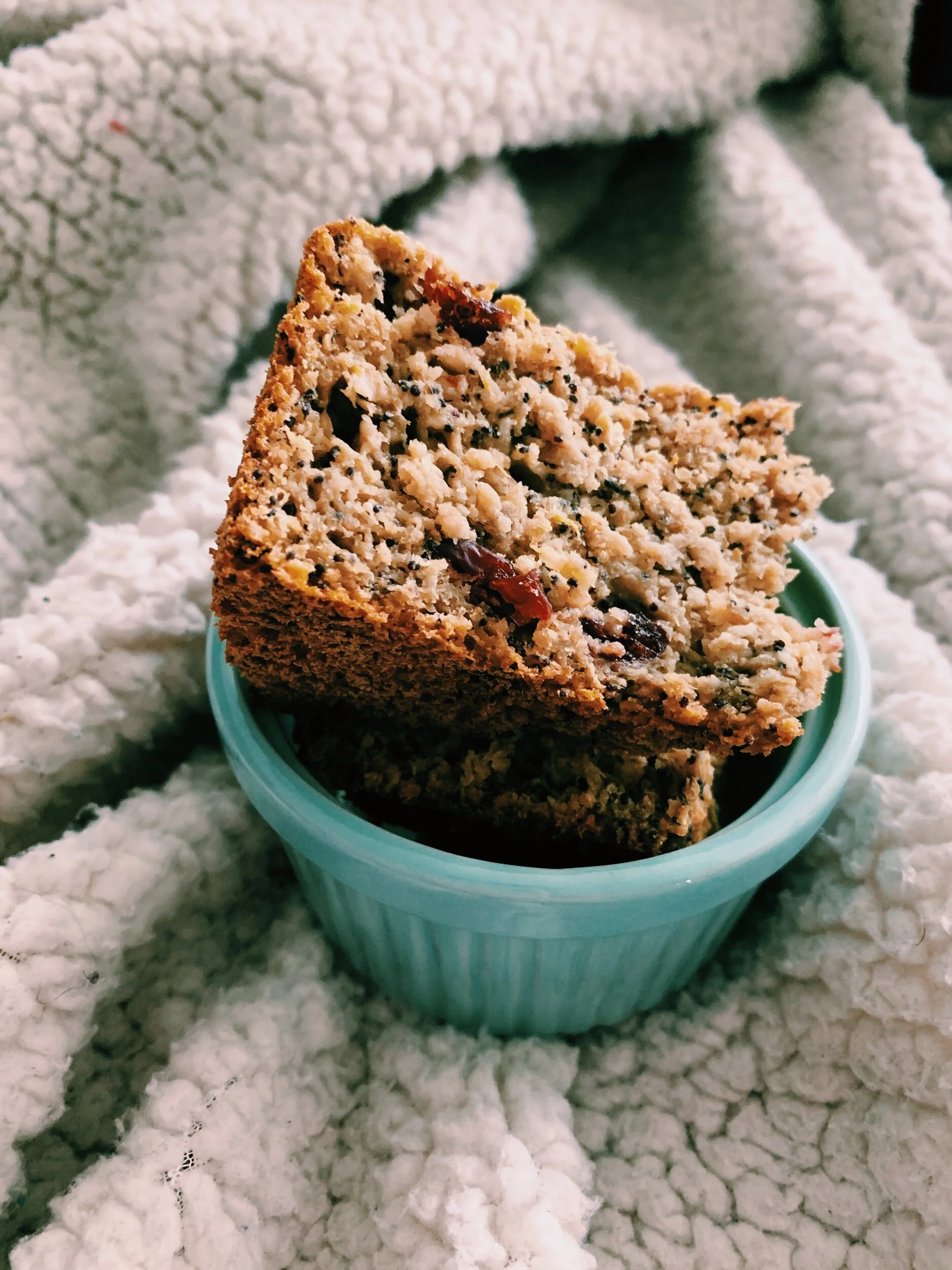 Queque integral de mandarina y amapola