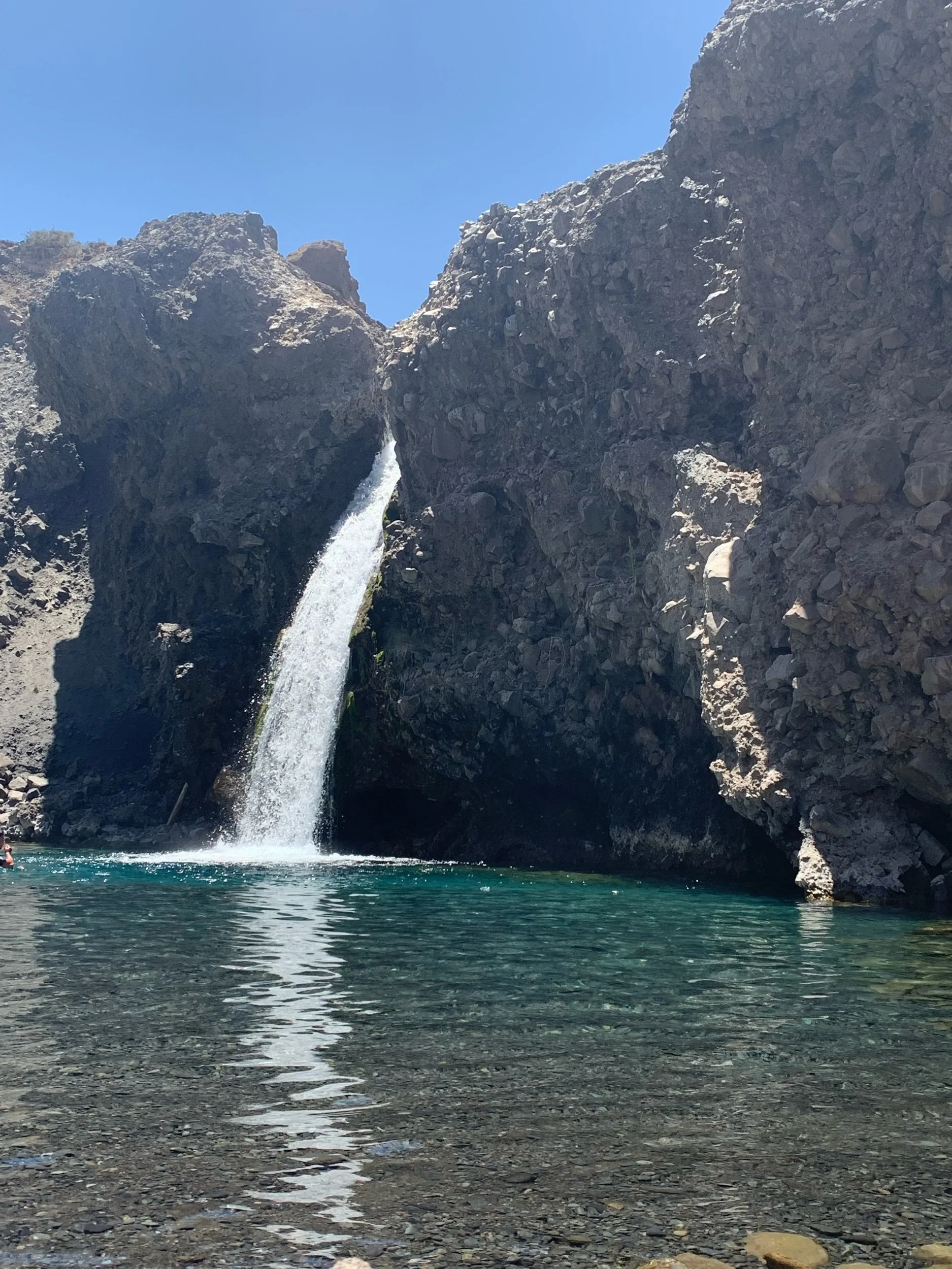 Salto El Yeso, Cajón del Maipo, RM, Chile 🇨🇱