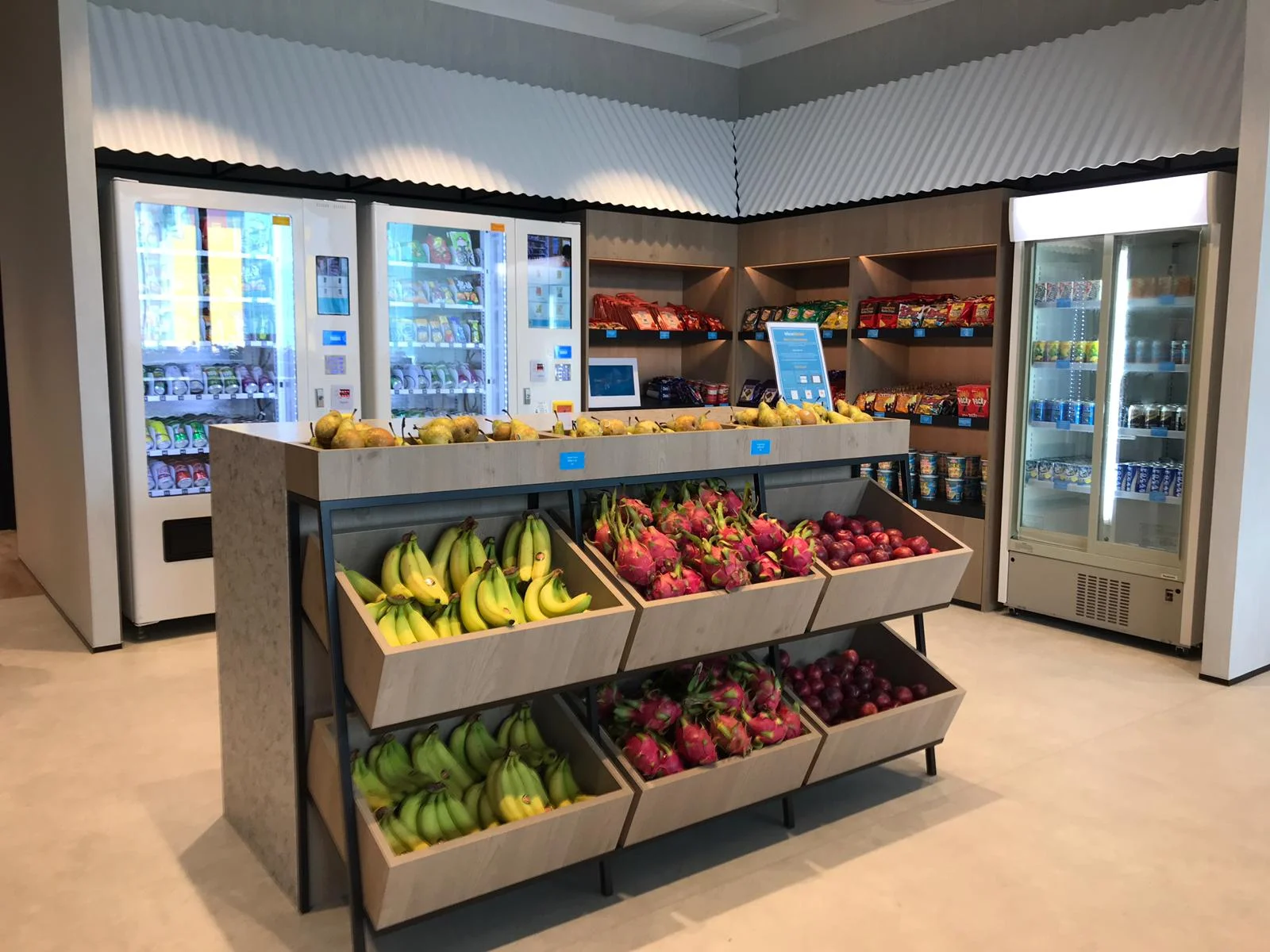 micromarket with fruit.jpg