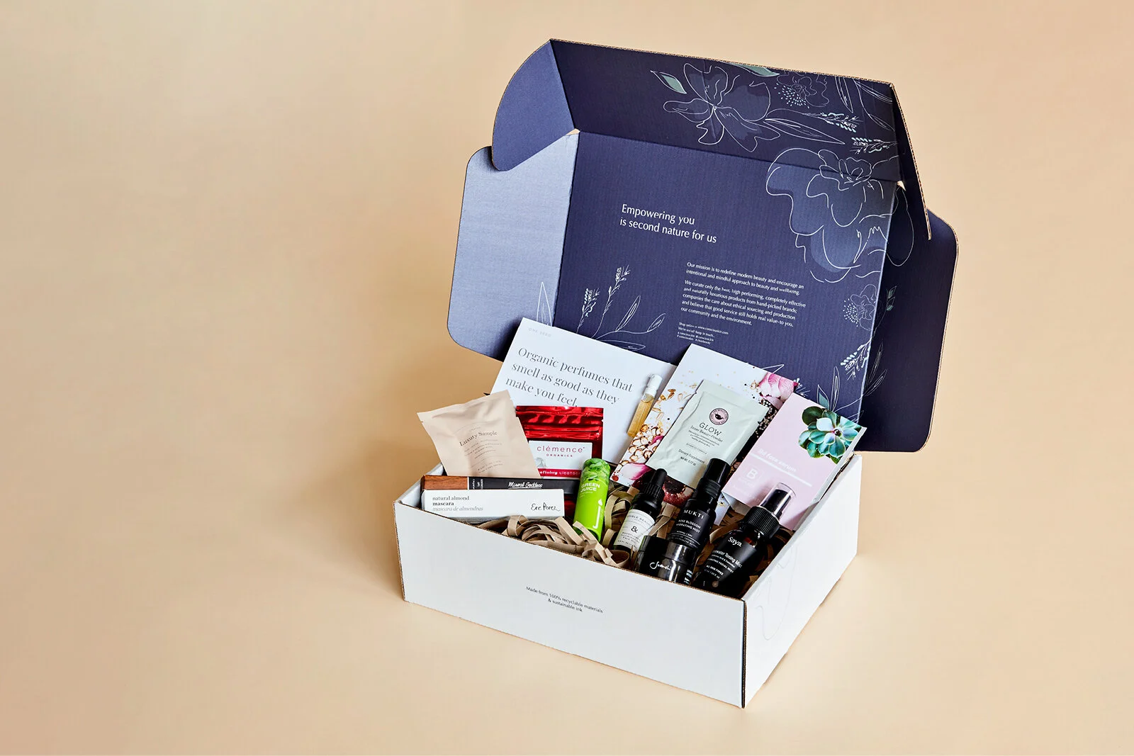 Conscious_Kin_Packaging_Design_Eco_Boutique_Studio_Brisbane_Graphic_Design4.jpg