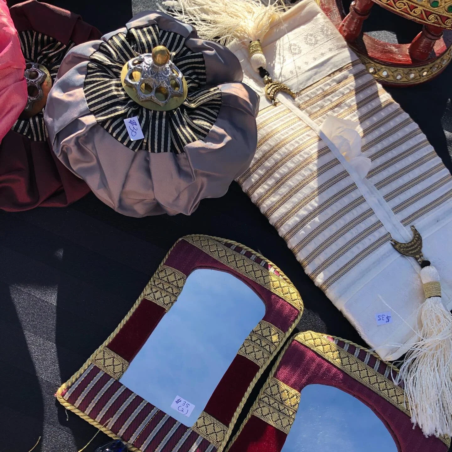 Hand artisans from Lebanon. Kleenex envelope, door stoppers and mirrors. @westdistrictnightmarket
